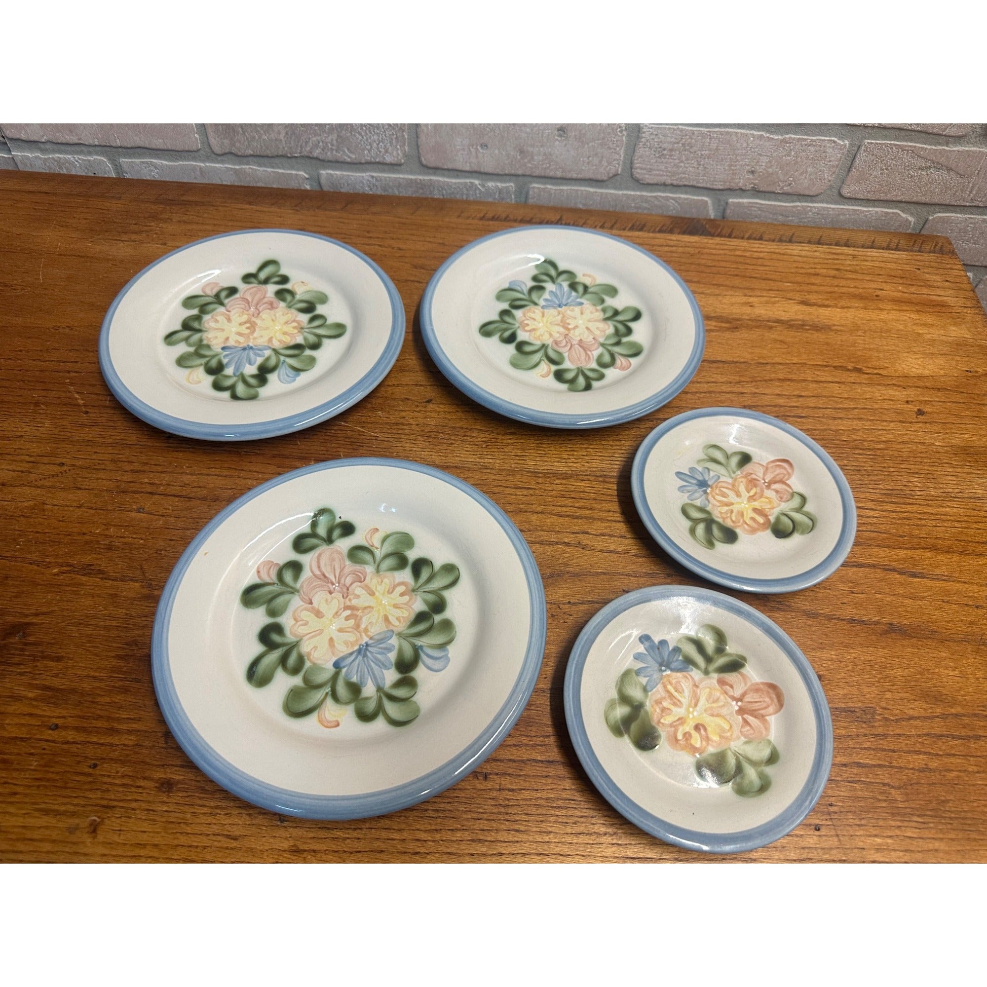 Taylor Louisville Stoneware Dinner Plates Set Flowers Dishes