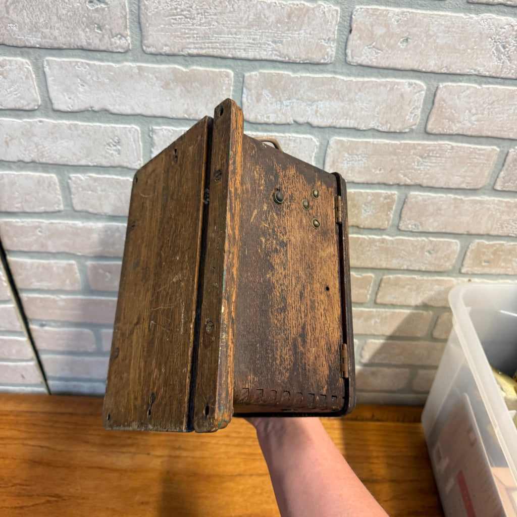 Vintage Andrae Milwaukee Wisconsin Ringer Box Telephone 1910s Oak Box