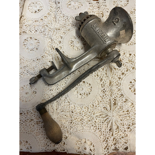 Vintage Universal No. 2 Meat Grinder Food Chopper Landers Frary Clark LF & C