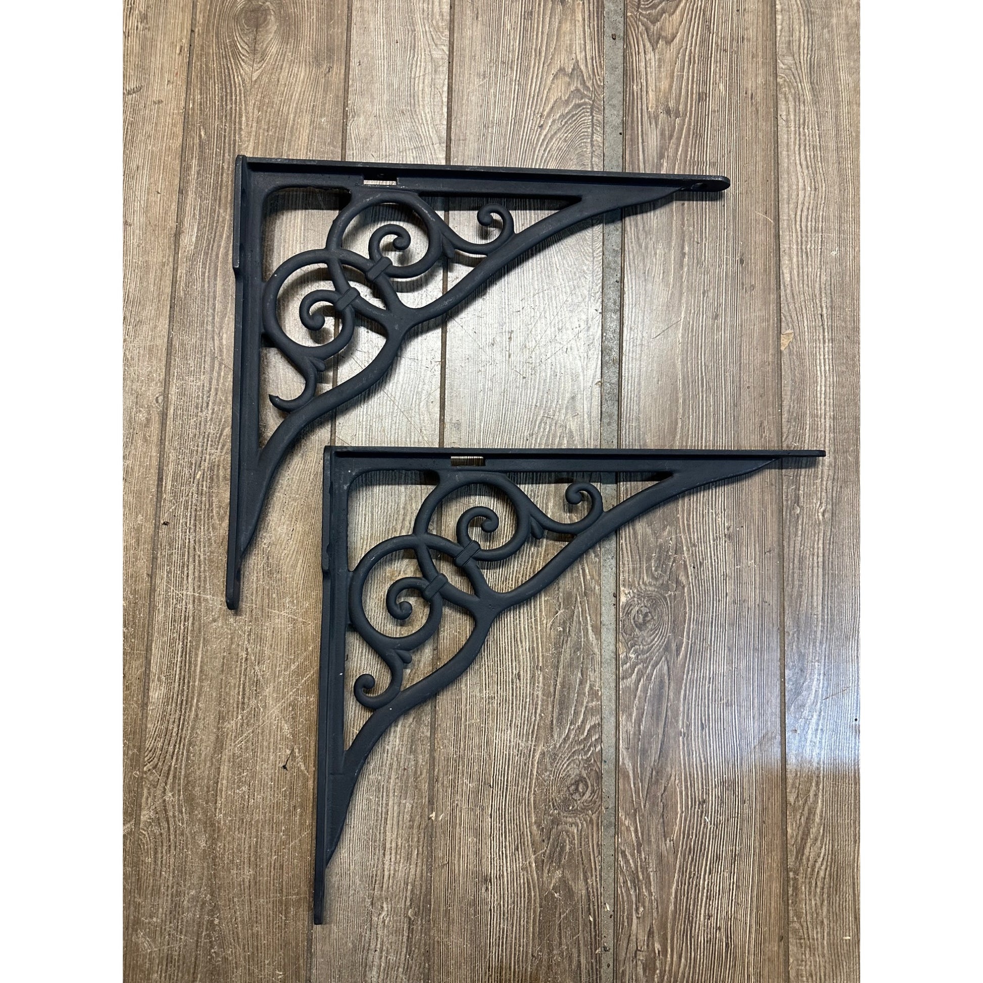 Antique Cast Iron Ornate Shelf Brackets 18" x 16"
