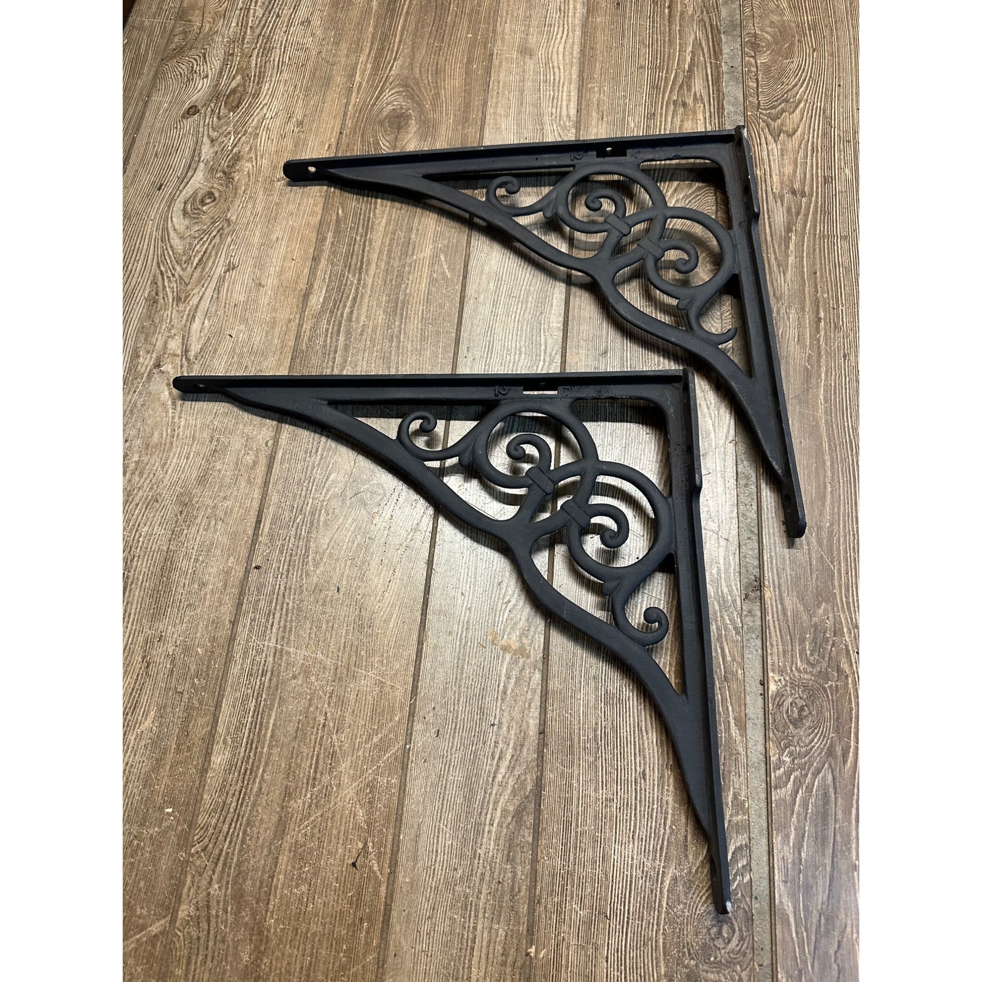 Antique Cast Iron Ornate Shelf Brackets 18" x 16"