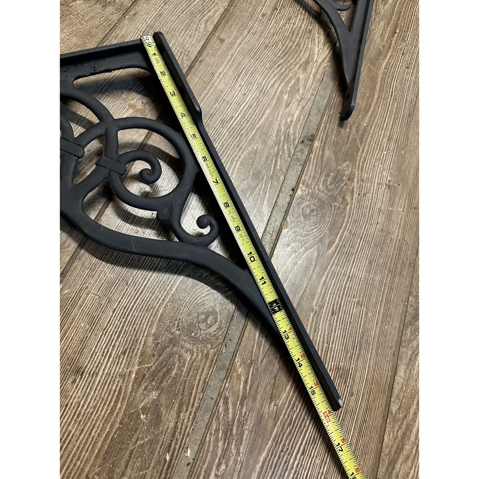 Antique Cast Iron Ornate Shelf Brackets 18" x 16"