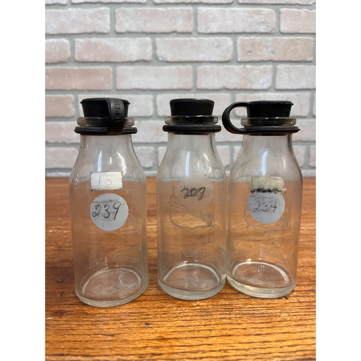 Vintage Lot 3 Mojonnier 1/2 Pint Glass Milk Sample Testing Bottles W/ Stoppers