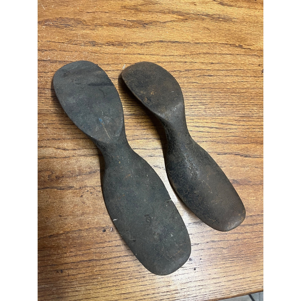 Antique Cast Iron Cobbler Tool Double Head Anvil Boots Shoe Repair Mold Lot (2)