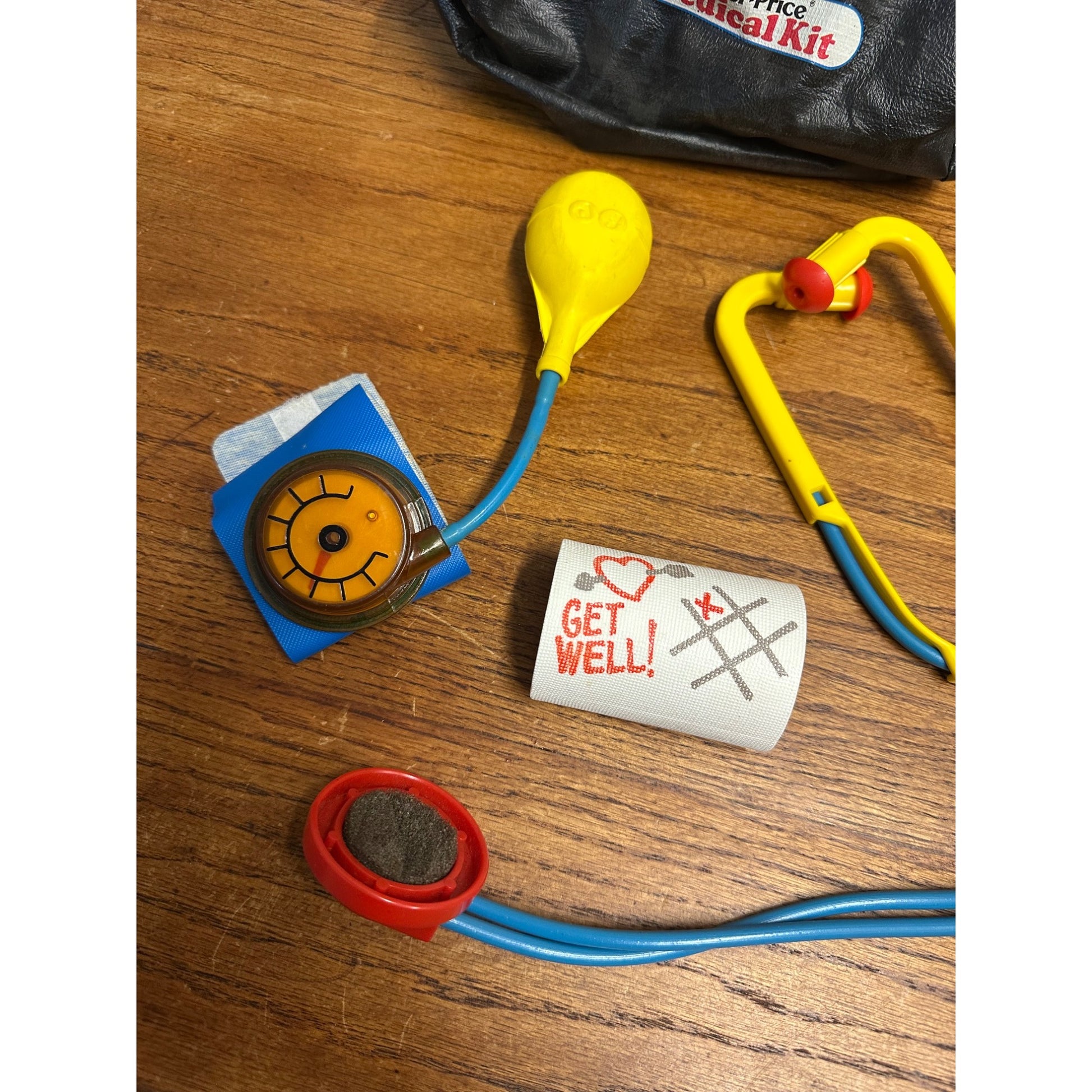 Vintage Fisher Price Medical Kit Bag Play Doctor Toy w/ Equipment