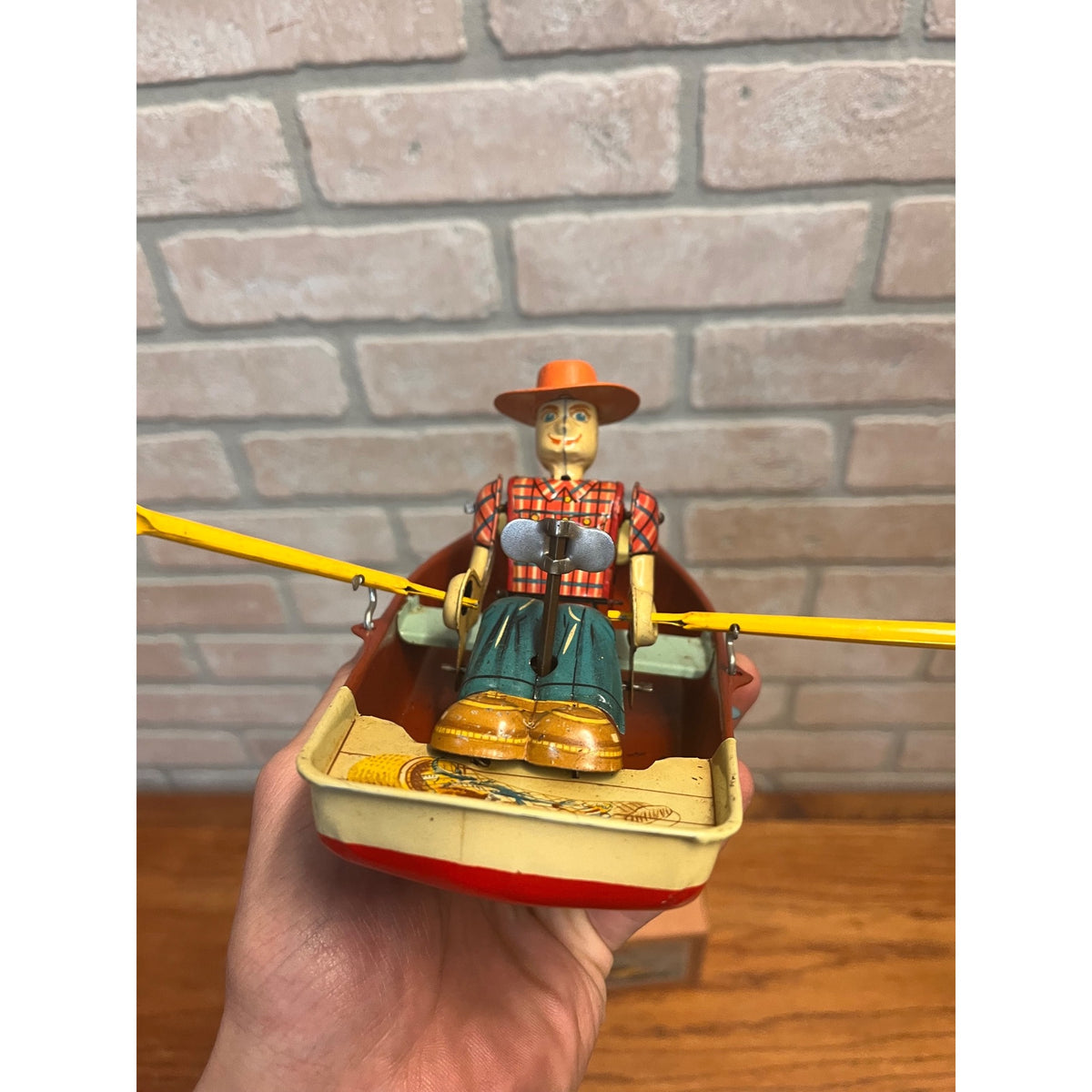 RARE Vintage 1950s Tin Litho Windup Row Rowing Boat Japan Momoya / Nikko w/ Box