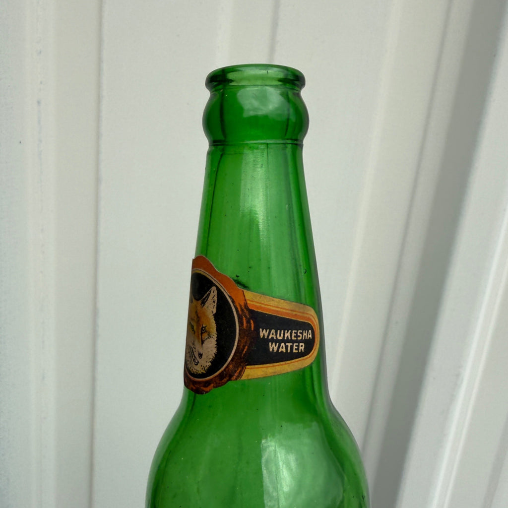 Vintage 1933 Fox Head Old Waukesha Ale Wisconsin Label Beer Bottle Pre-IRTP