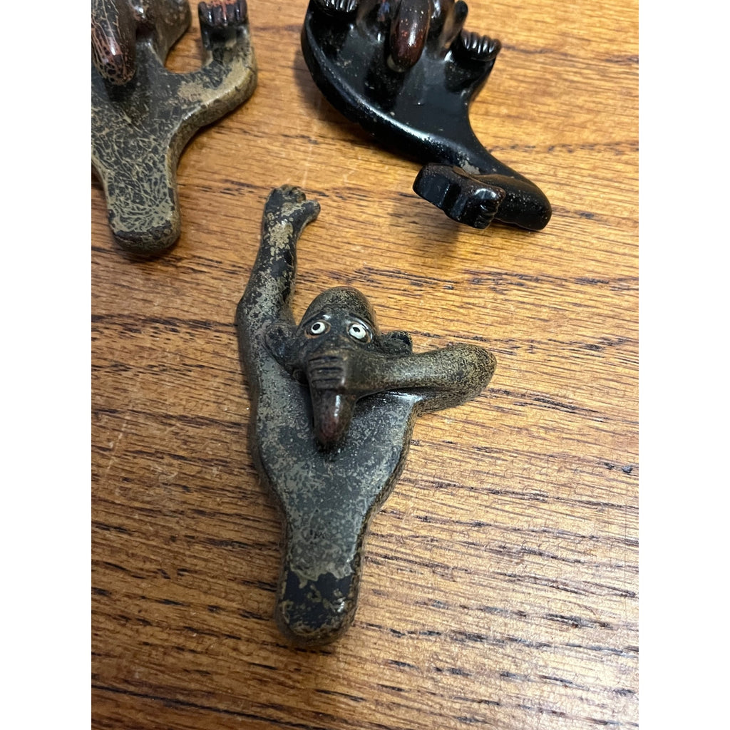 Original WWII "Kilroy Was Here" Bakelite Pocket Peekies - Neller - Lot (3) WW2