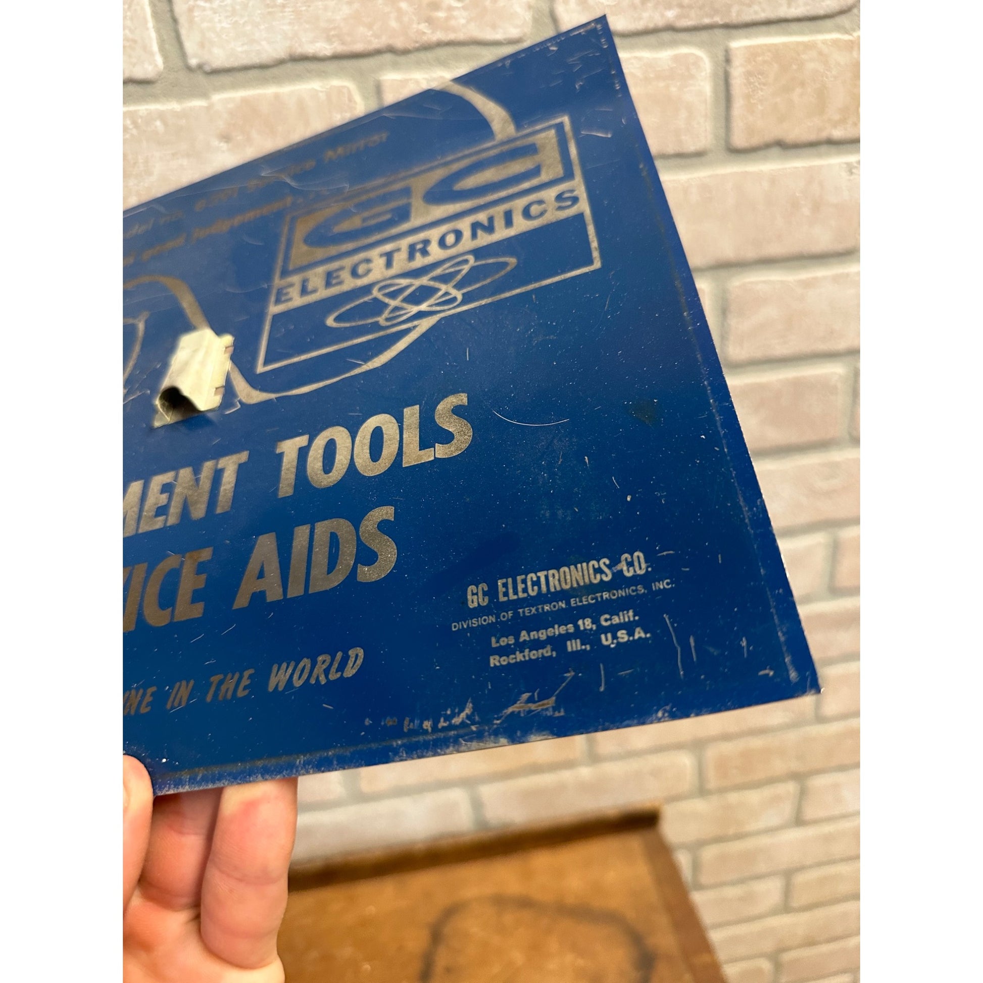 VINTAGE GC ELECTRONICS ALIGNMENT MIRROR BACK SIGN TELEVISION REPAIR SHOP 8391 TV