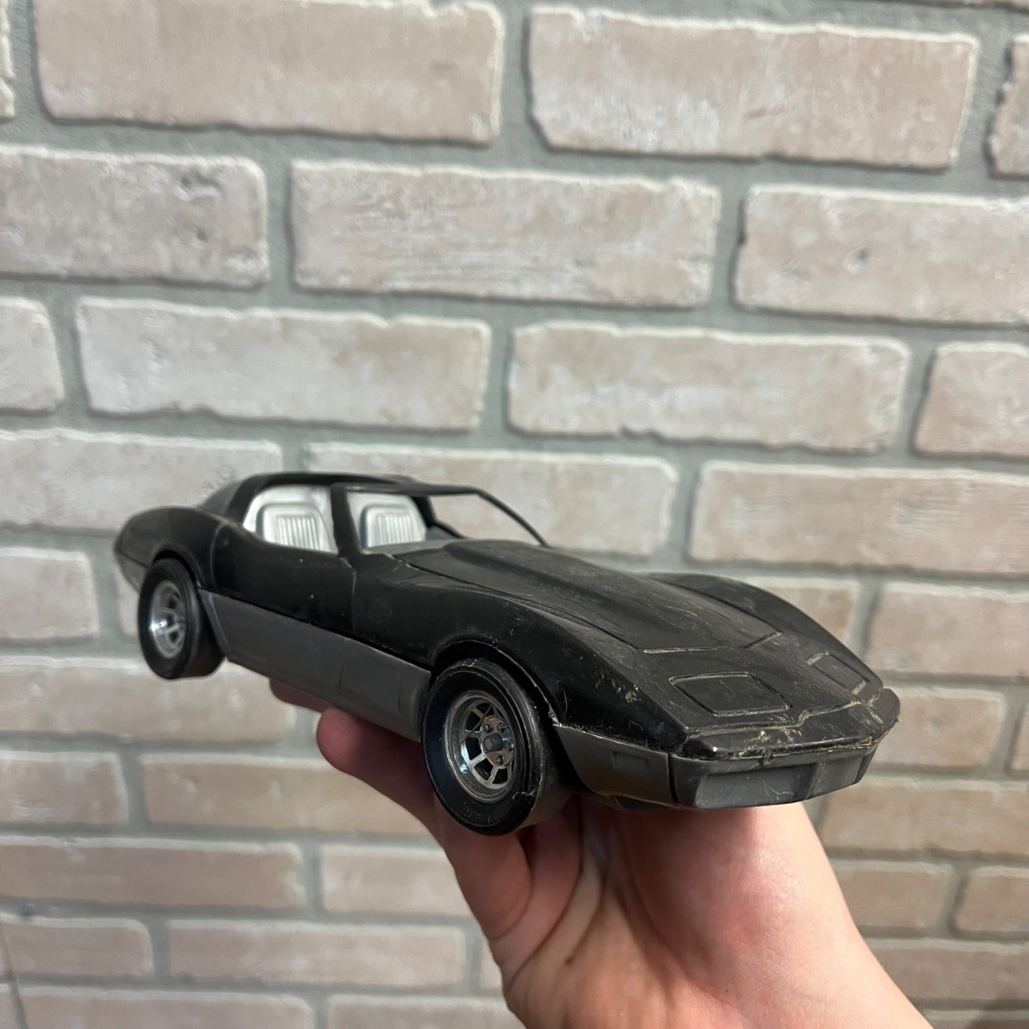 Vintage Testors 1978 Corvette Plastic Model #1021 Black And Gray Made In USA