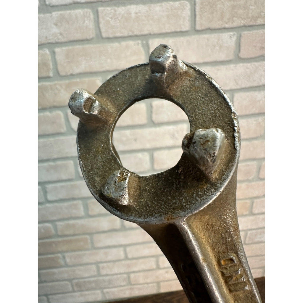 MULTI METER W169 WRENCH AUBURN INDIANA 55 GAL DRUM NON SPARKING ALUMINUM