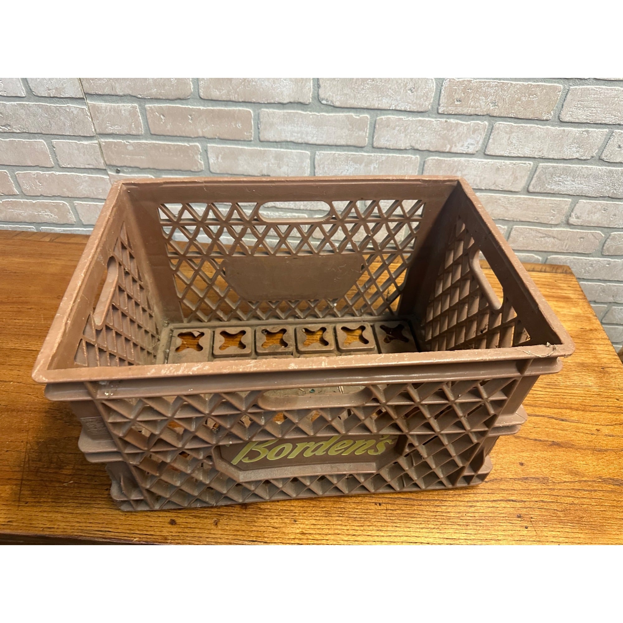 Vintage 1960s Borden's Dairy Milk Plastic Container Carrier for Quart Bottles