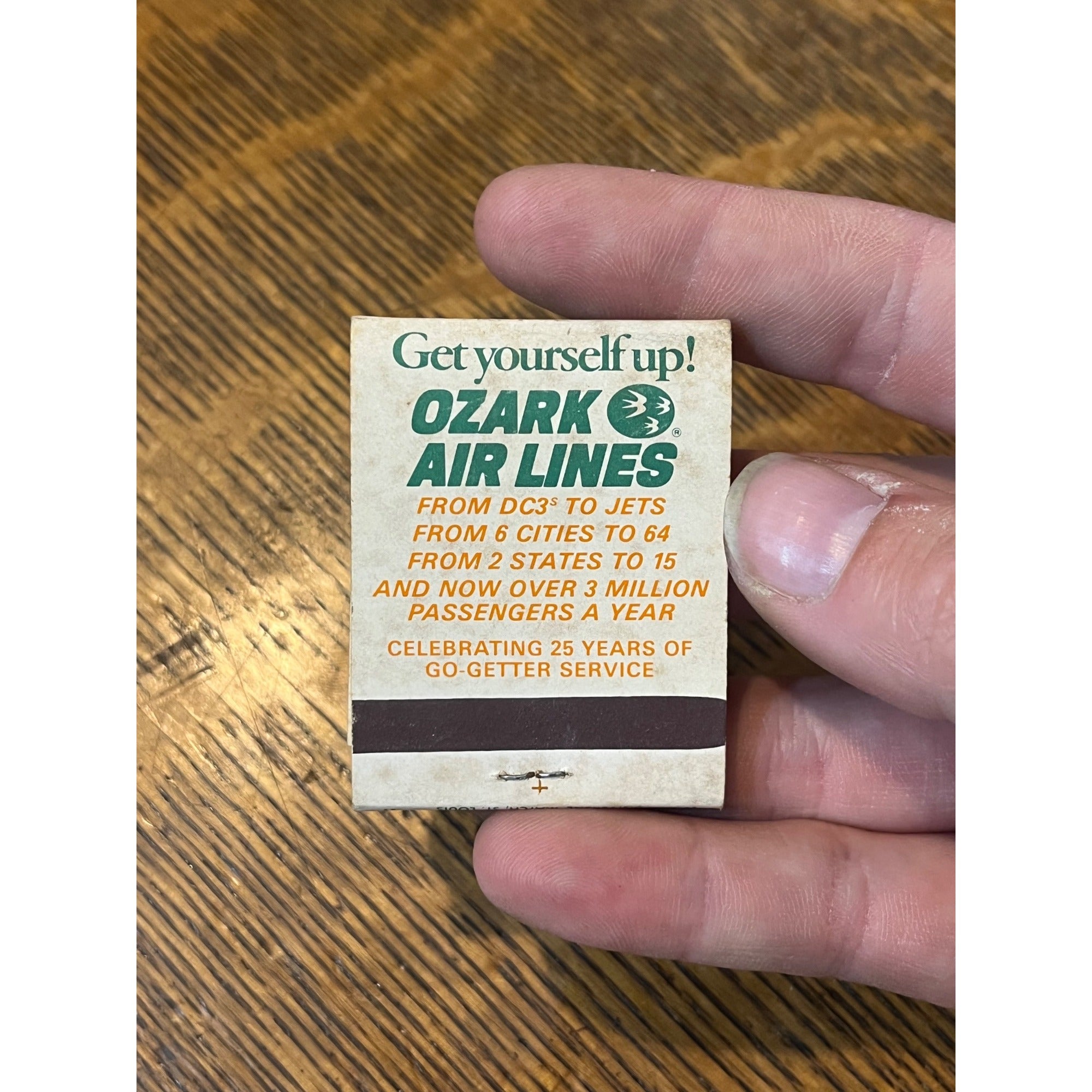 Vintage Unstruck Matchbook Advertising  Ozark Air Lines 1950-1975