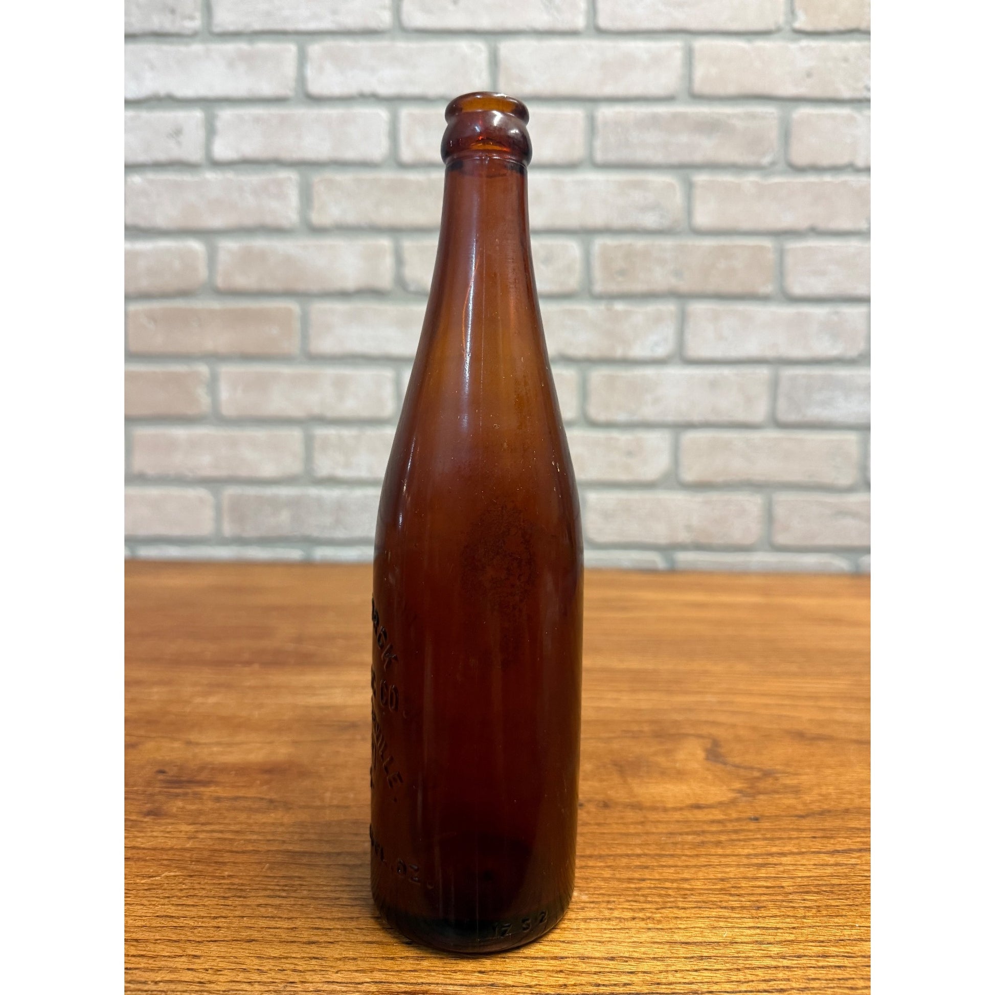 Vintage Storck Beer Slinger Embossed Amber Bottle Wisconsin Wis