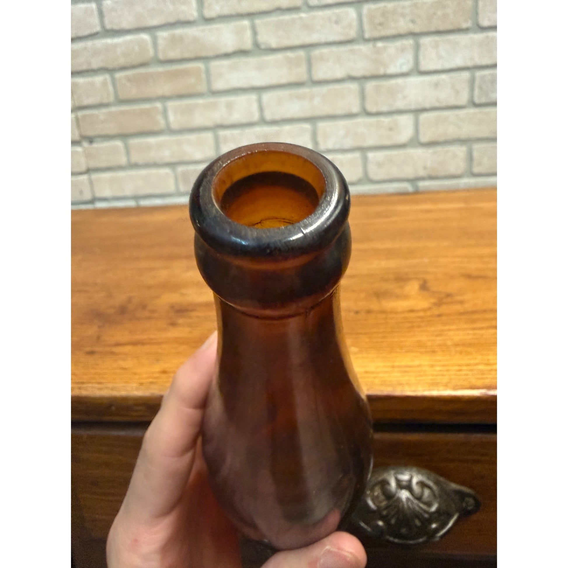 Vintage Storck Beer Slinger Embossed Amber Bottle Wisconsin Wis