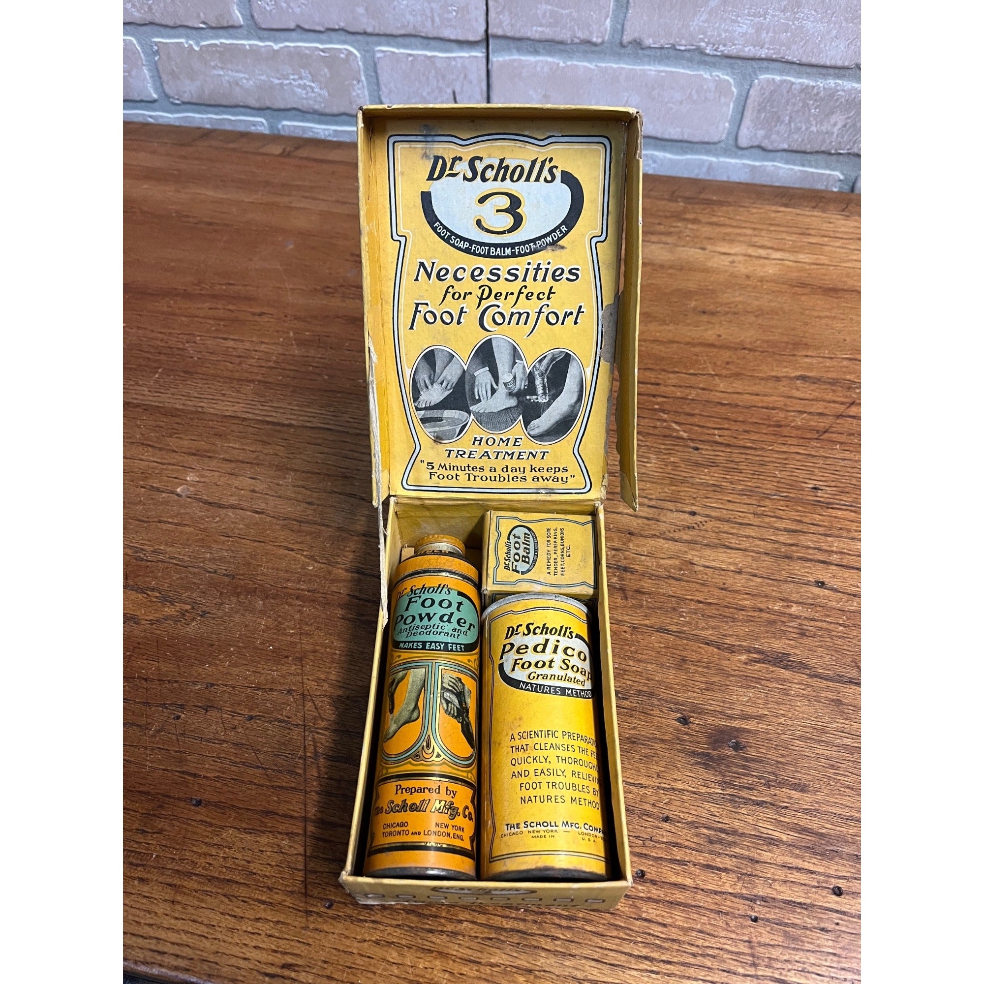 Vintage 1920s Dr. Scholls Counter Display with 3 Necessities Foot Care Kit EARLY