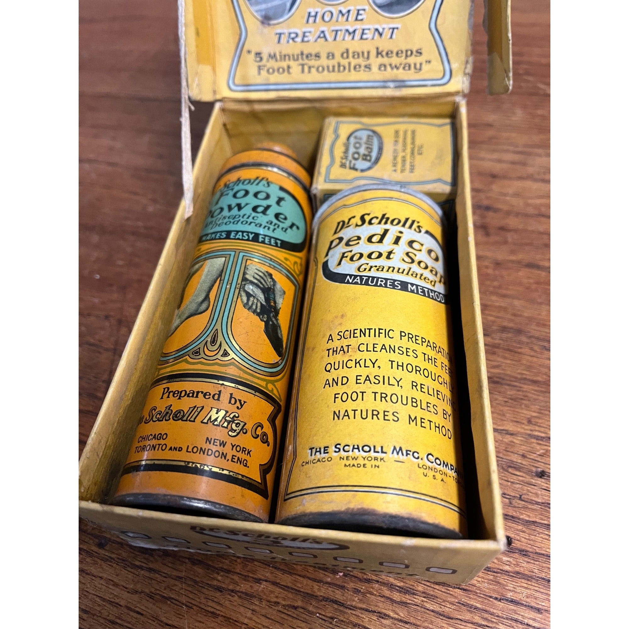 Vintage 1920s Dr. Scholls Counter Display with 3 Necessities Foot Care Kit EARLY