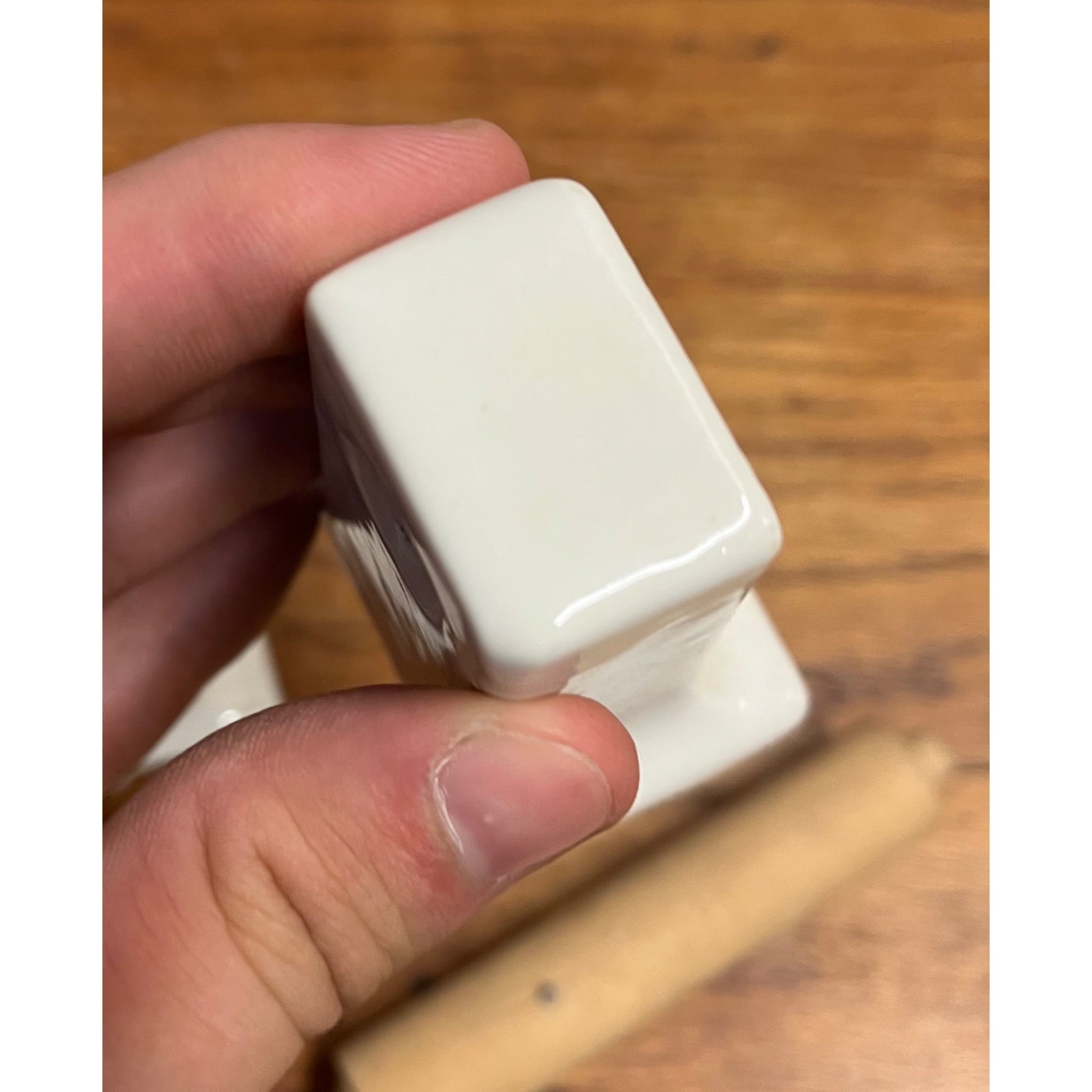 Vintage White Porcelain Bathroom Toilet Paper Roll Holder w/ Wood Rod