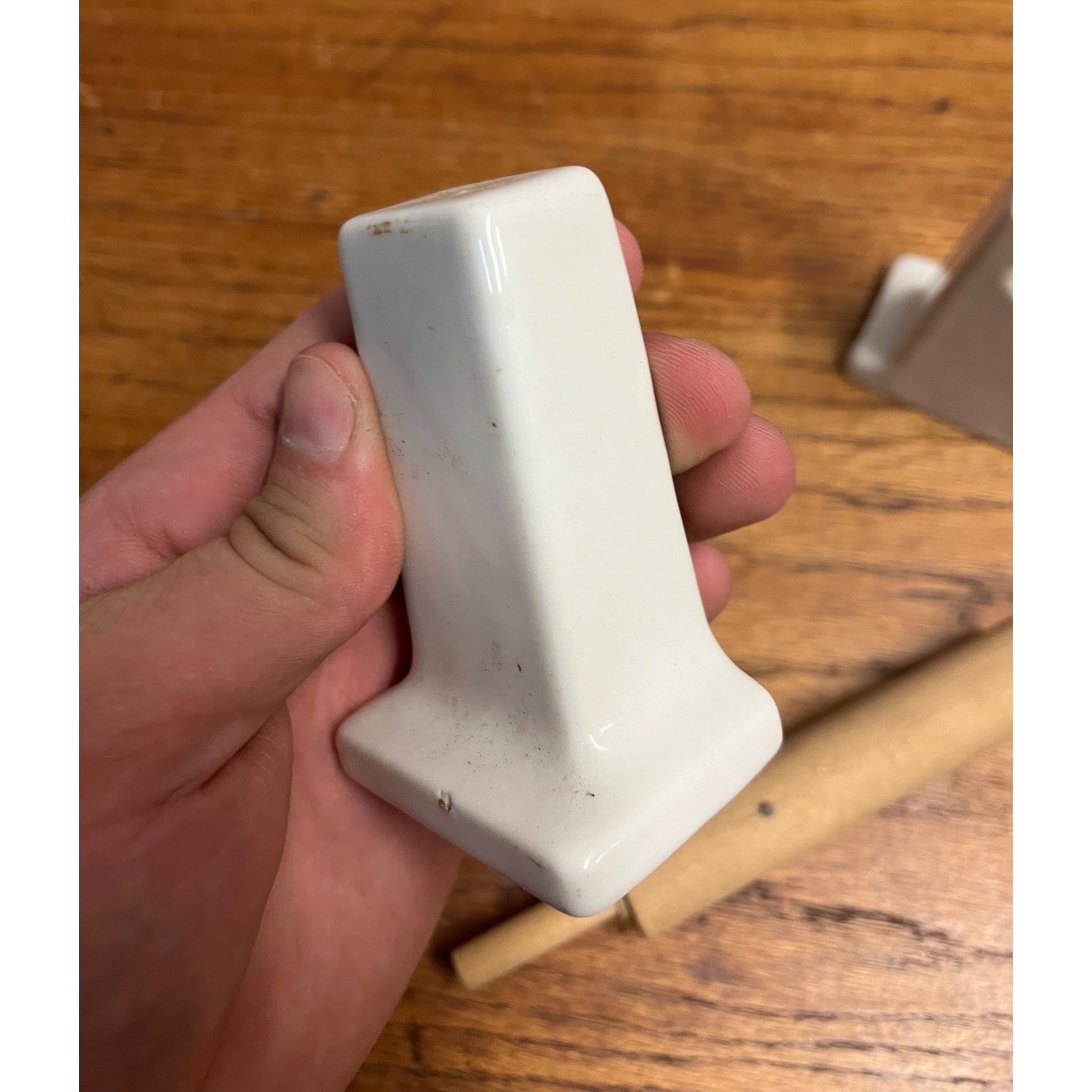 Vintage White Porcelain Bathroom Toilet Paper Roll Holder w/ Wood Rod