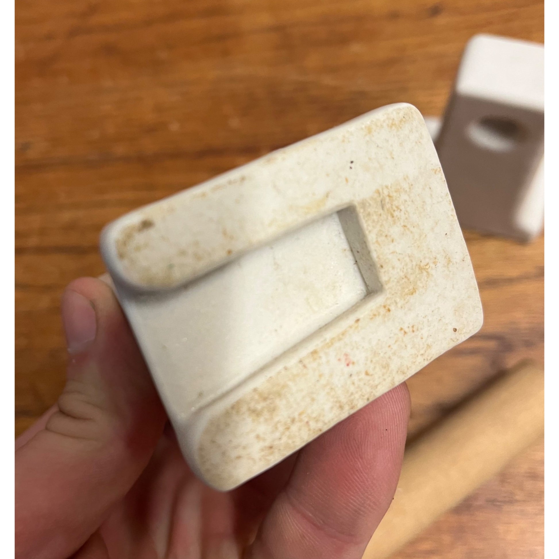 Vintage White Porcelain Bathroom Toilet Paper Roll Holder w/ Wood Rod