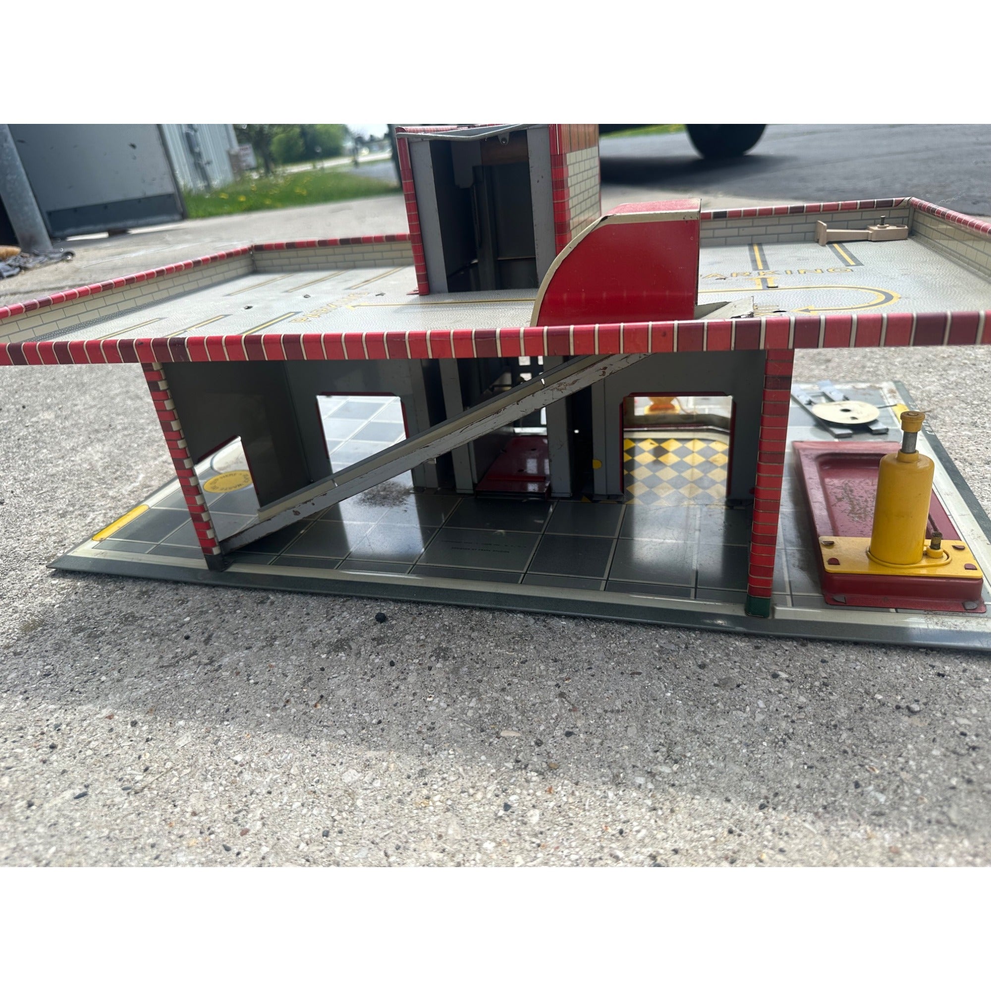 Vintage 1950s Auto Sales Repair Garage Toy Playset T. Cohn Tin Litho