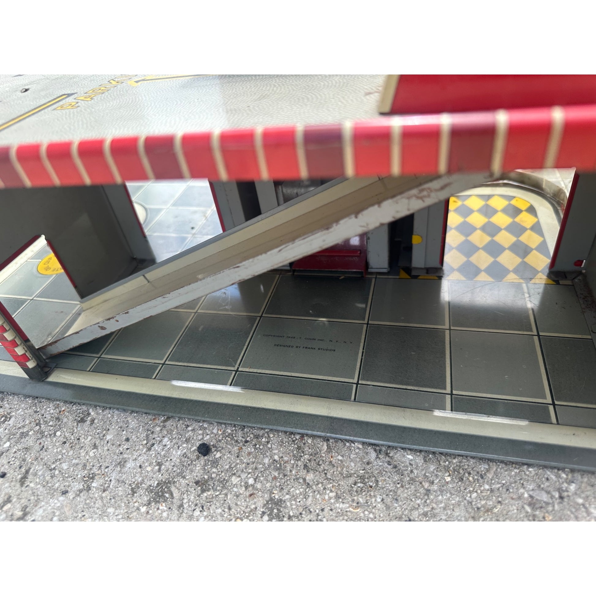 Vintage 1950s Auto Sales Repair Garage Toy Playset T. Cohn Tin Litho