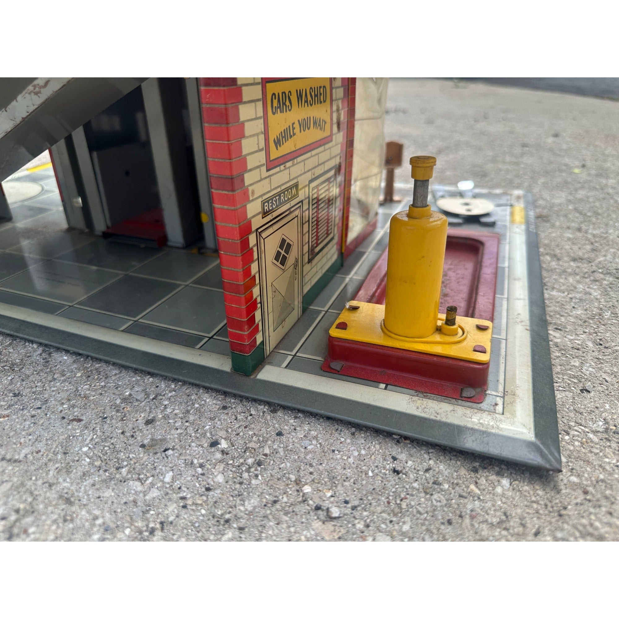 Vintage 1950s Auto Sales Repair Garage Toy Playset T. Cohn Tin Litho