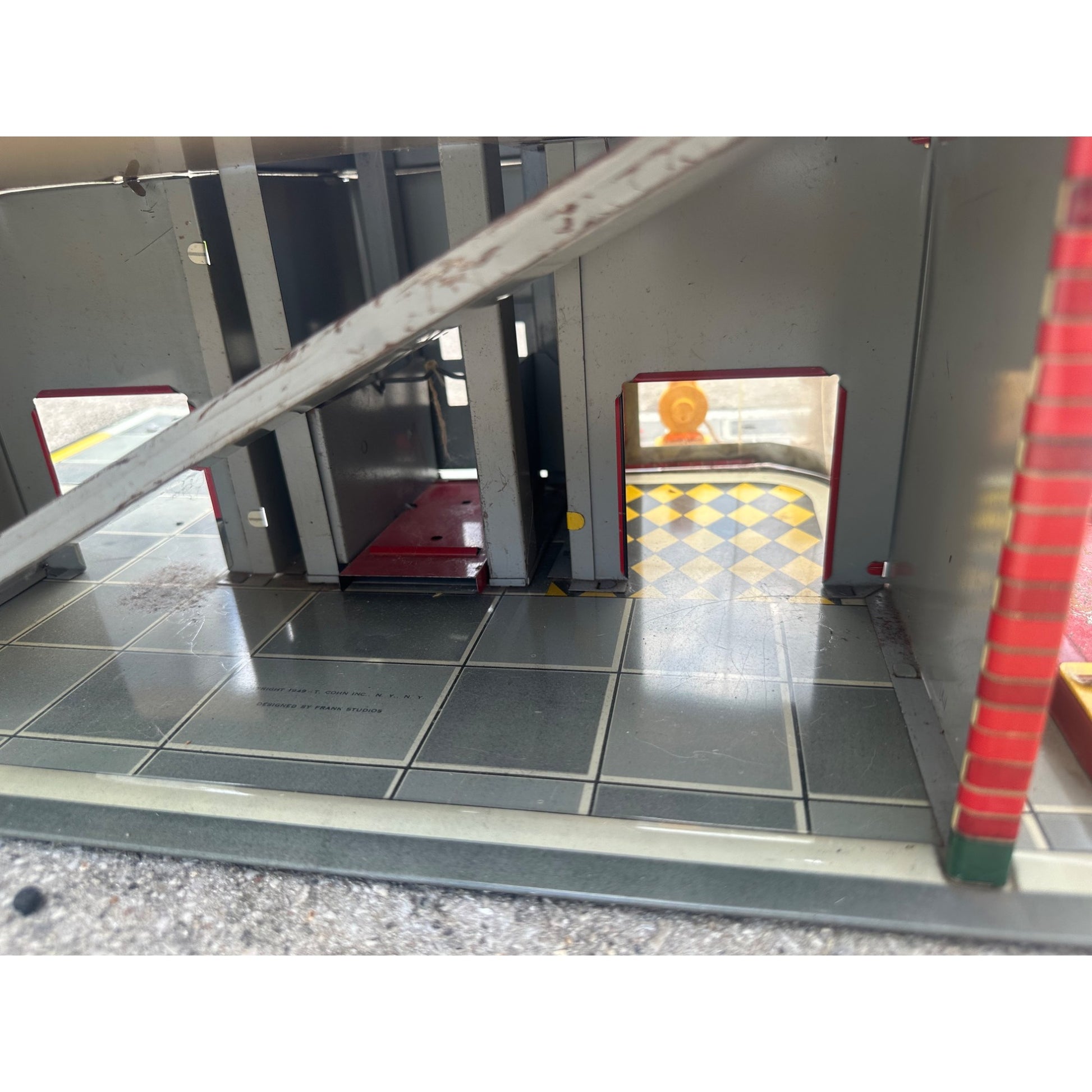 Vintage 1950s Auto Sales Repair Garage Toy Playset T. Cohn Tin Litho