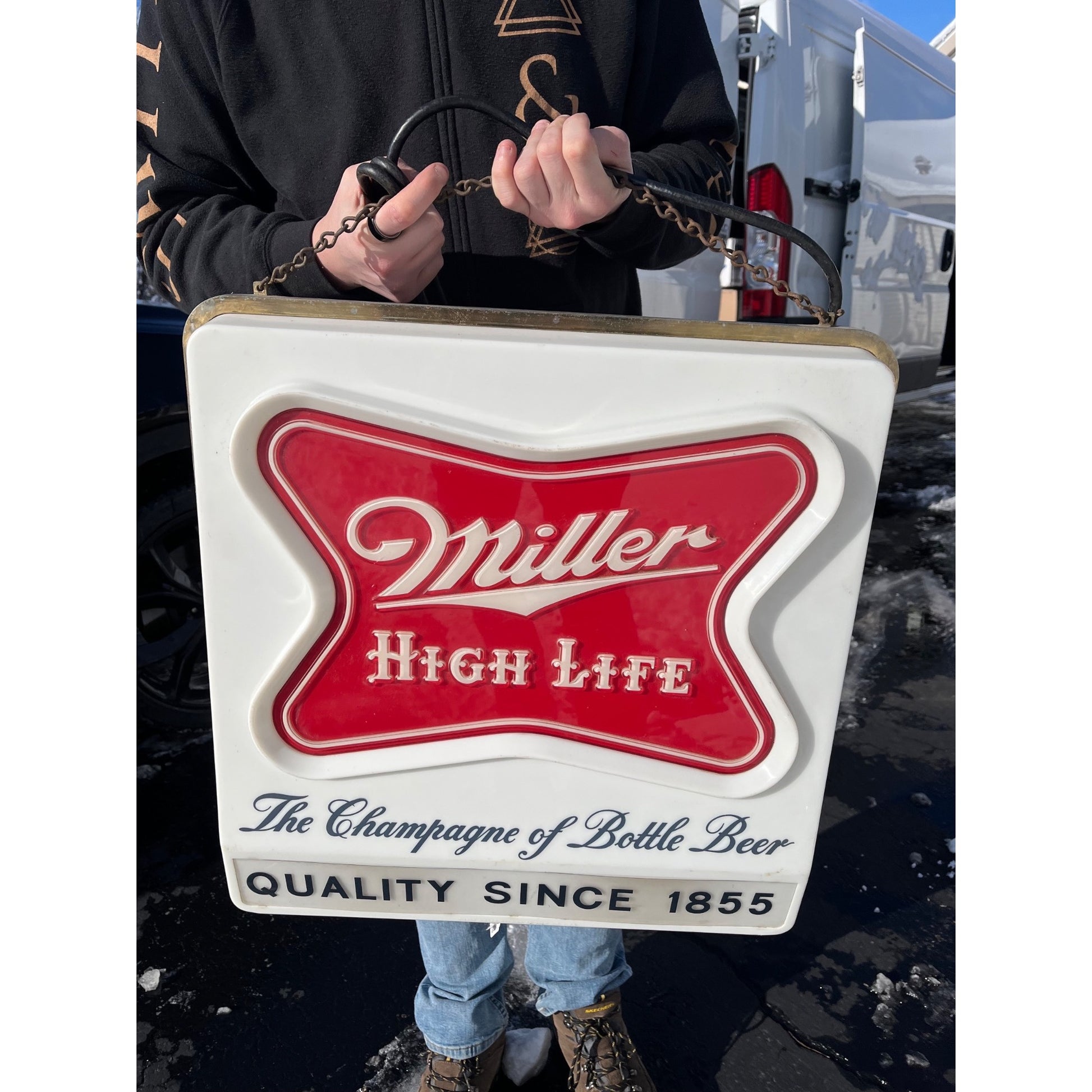 RARE Vintage 1957 Miller High Life Beer Hanging Lighted Clock Bar Sign Advertising