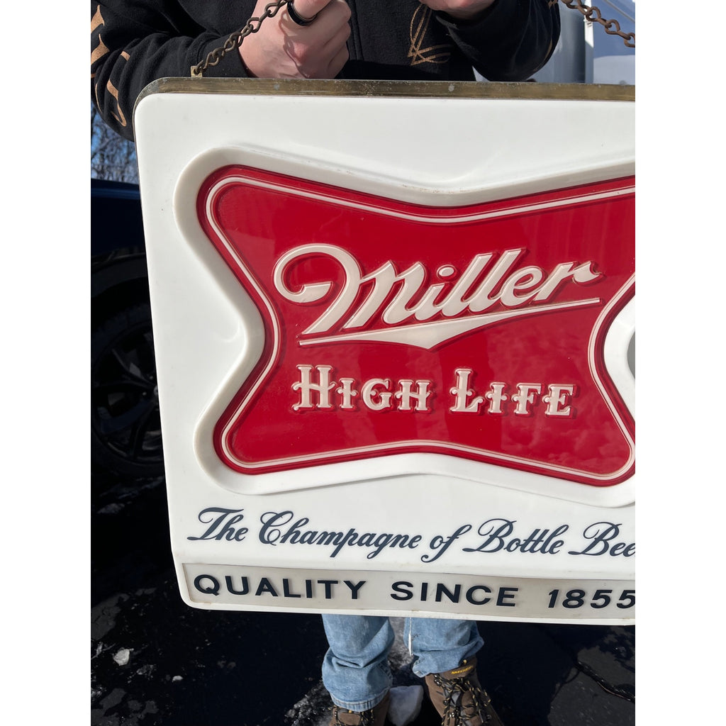 RARE Vintage 1957 Miller High Life Beer Hanging Lighted Clock Bar Sign Advertising