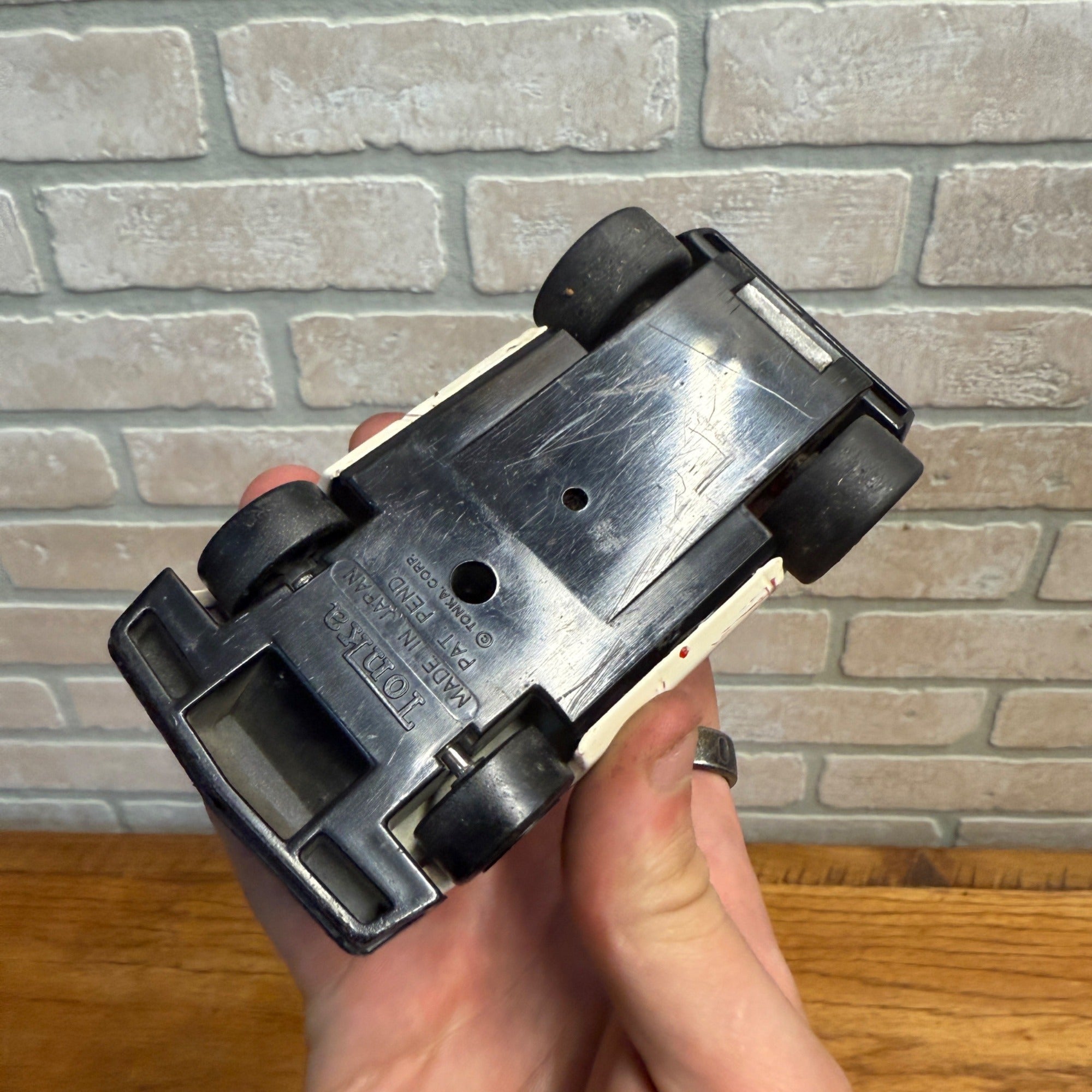 VINTAGE TONKA PUSH RACE FRICTION ACTION RACE CAR WHITE REPAINTED