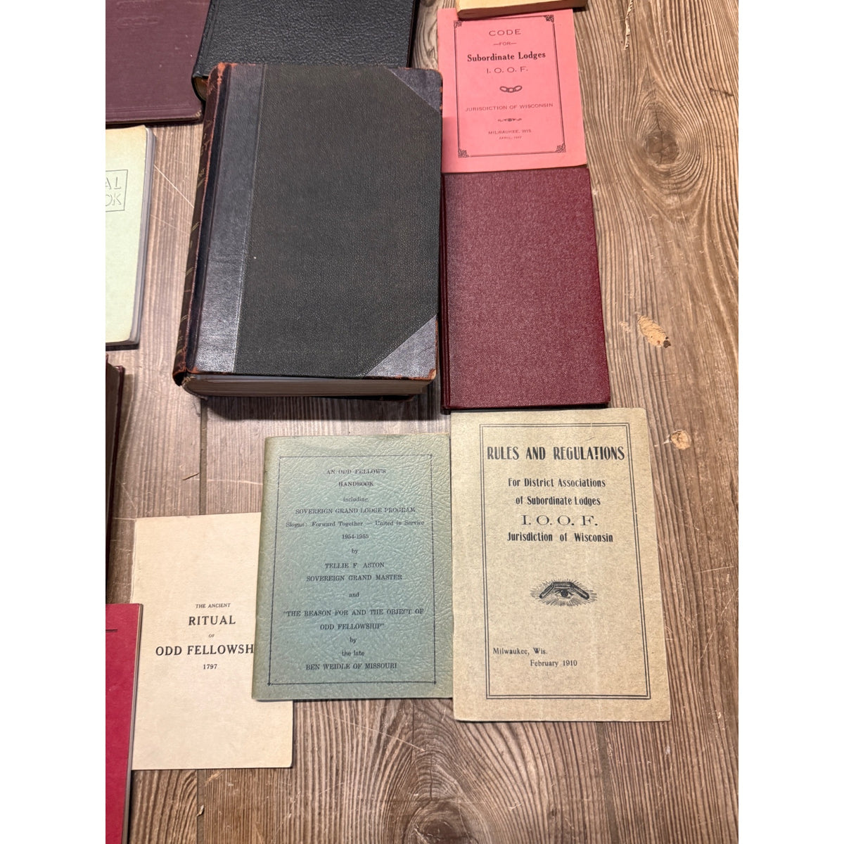 Vintage Huge Lot IOOF Odd Fellows Book Manual Lot 1800s-1950s Misc Papers