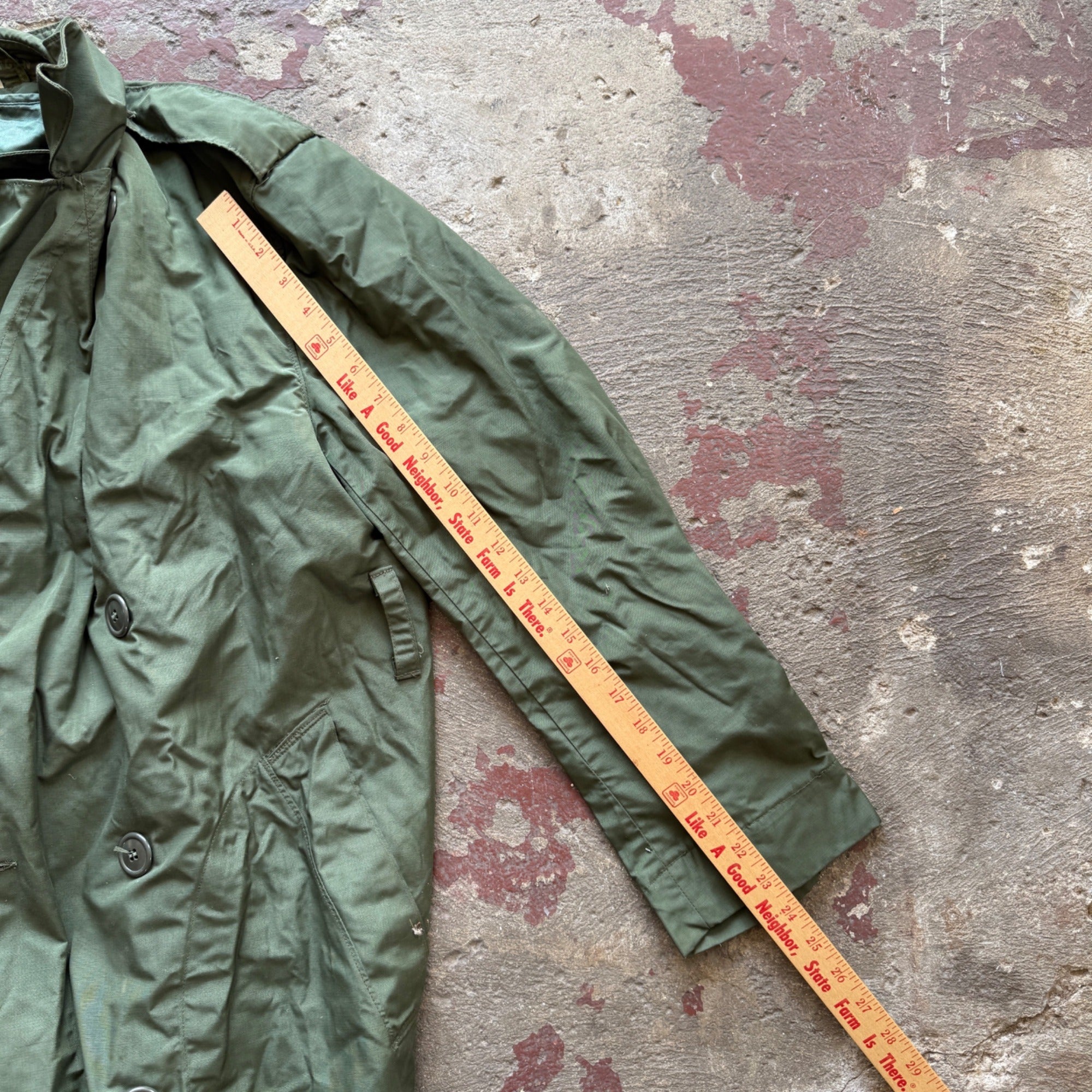 Vintage U.S. Army Trench Raincoat Size 36S 1940s-1950s