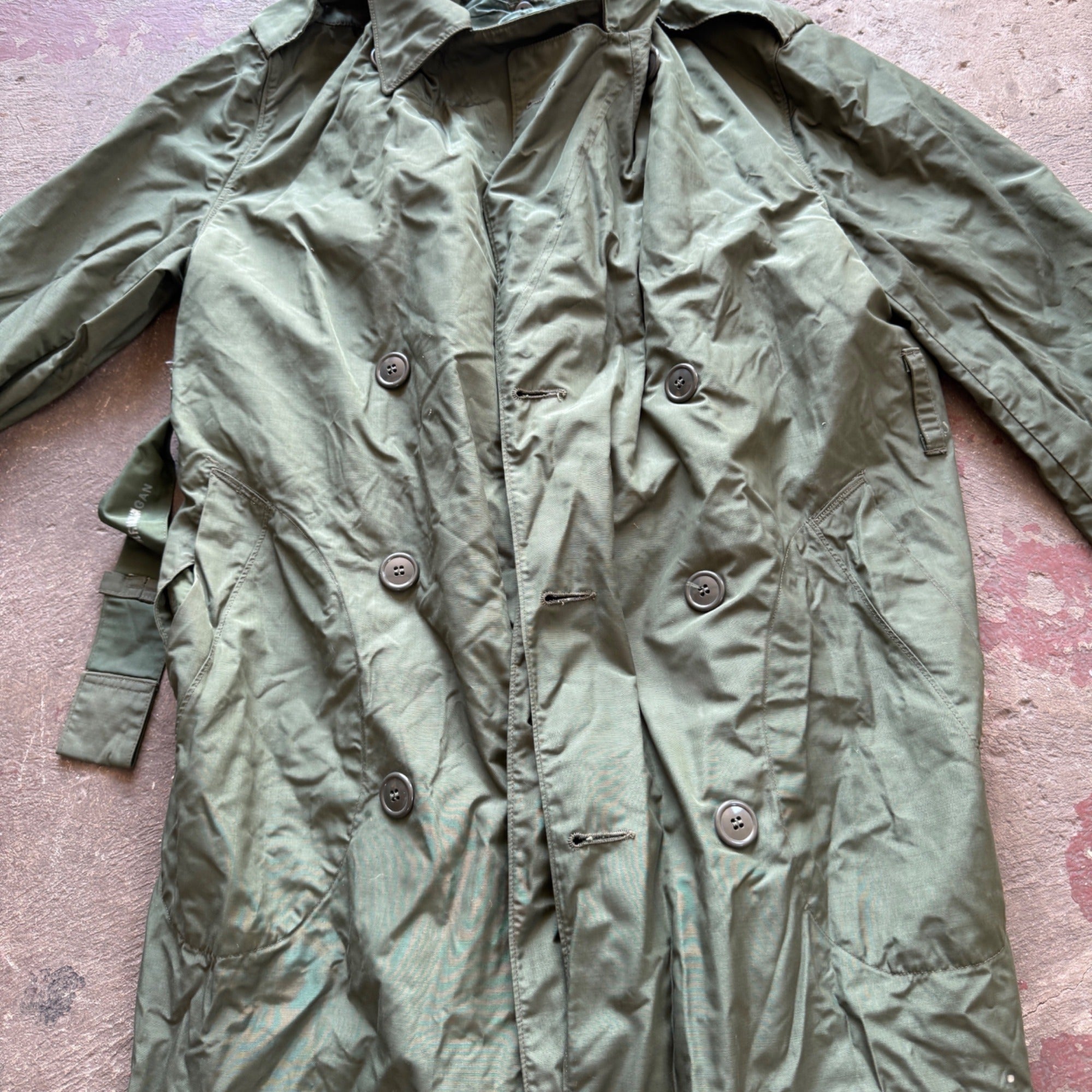 Vintage U.S. Army Trench Raincoat Size 36S 1940s-1950s
