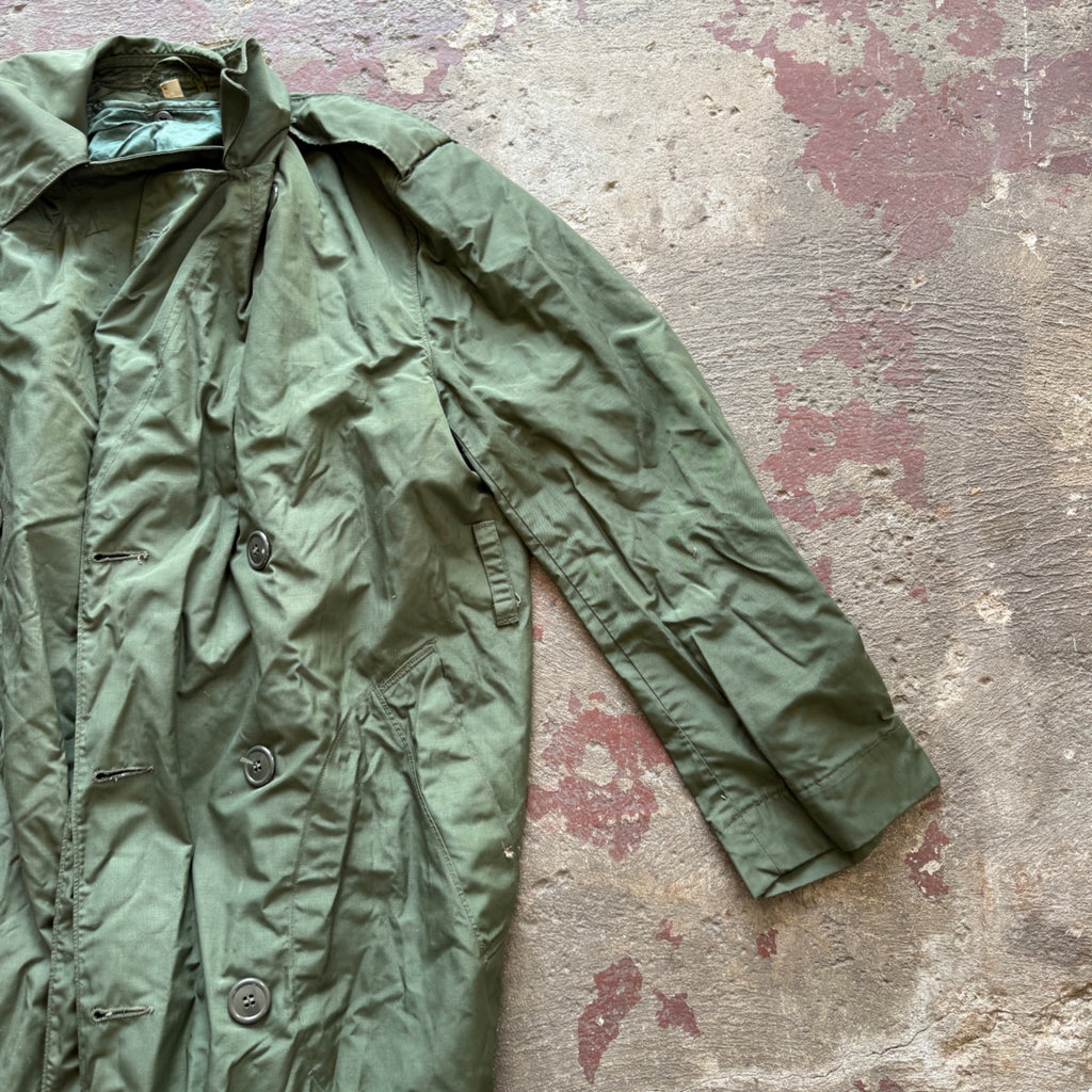 Vintage U.S. Army Trench Raincoat Size 36S 1940s-1950s