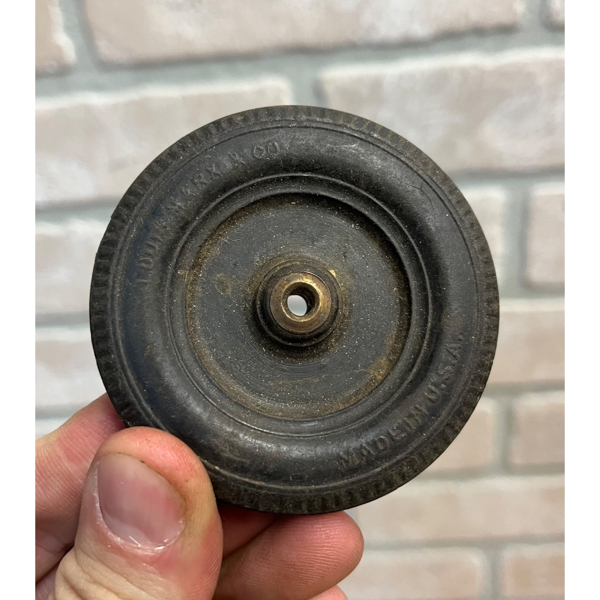 Vintage Louis Marx Toys (1) Original Rubber Tire Wheel Replacement Part 2.5"