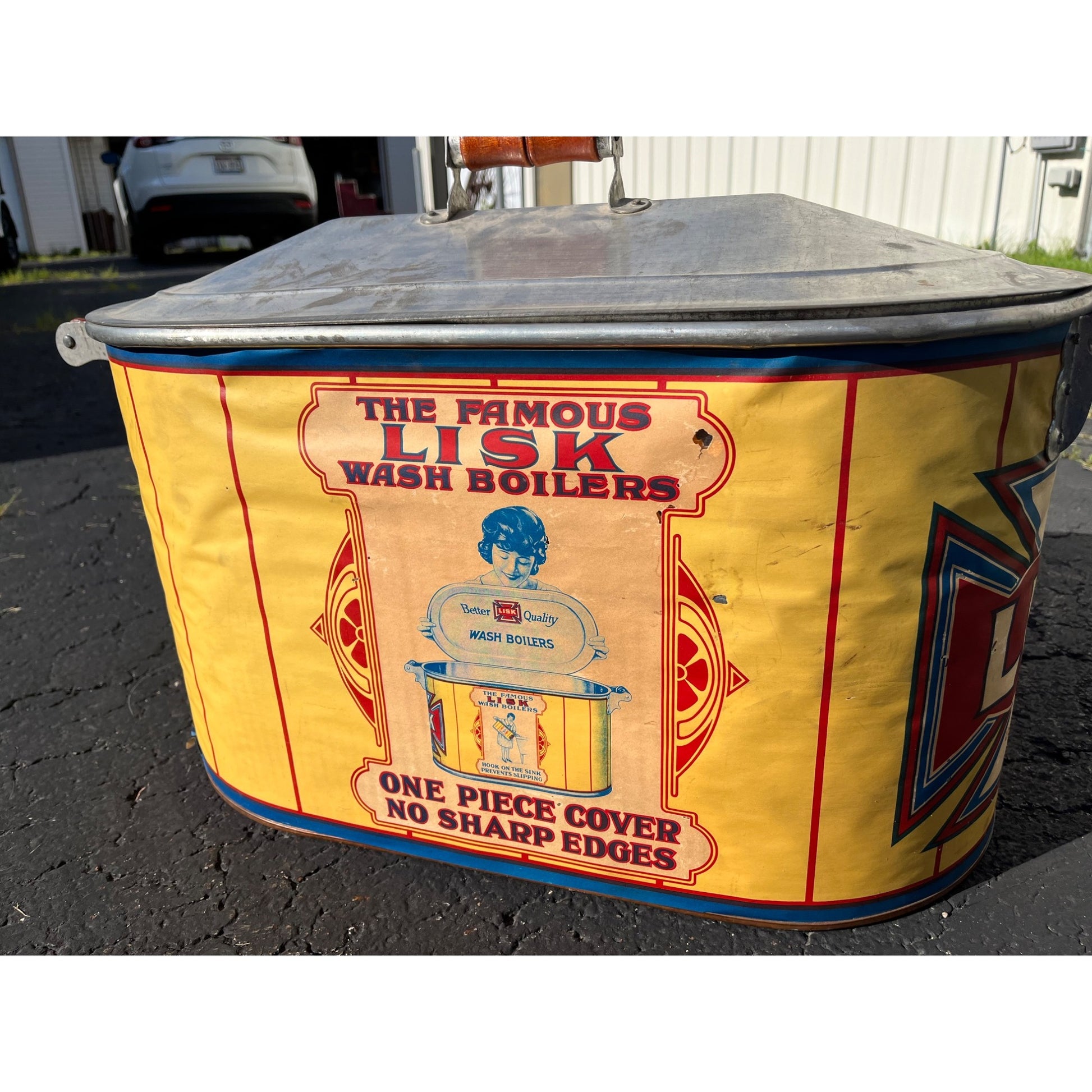 RARE Vintage Lisk Galvanized Steel Wash Boiler w/ Advertising Litho Paper