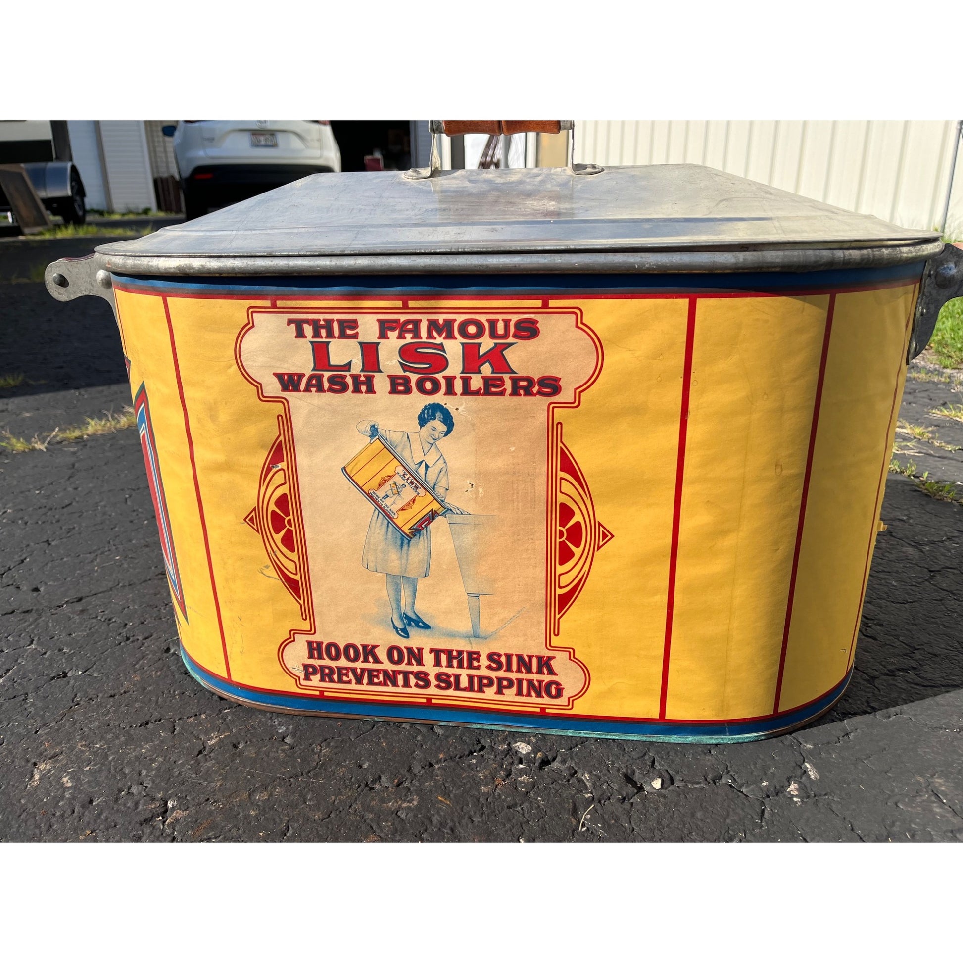 RARE Vintage Lisk Galvanized Steel Wash Boiler w/ Advertising Litho Paper