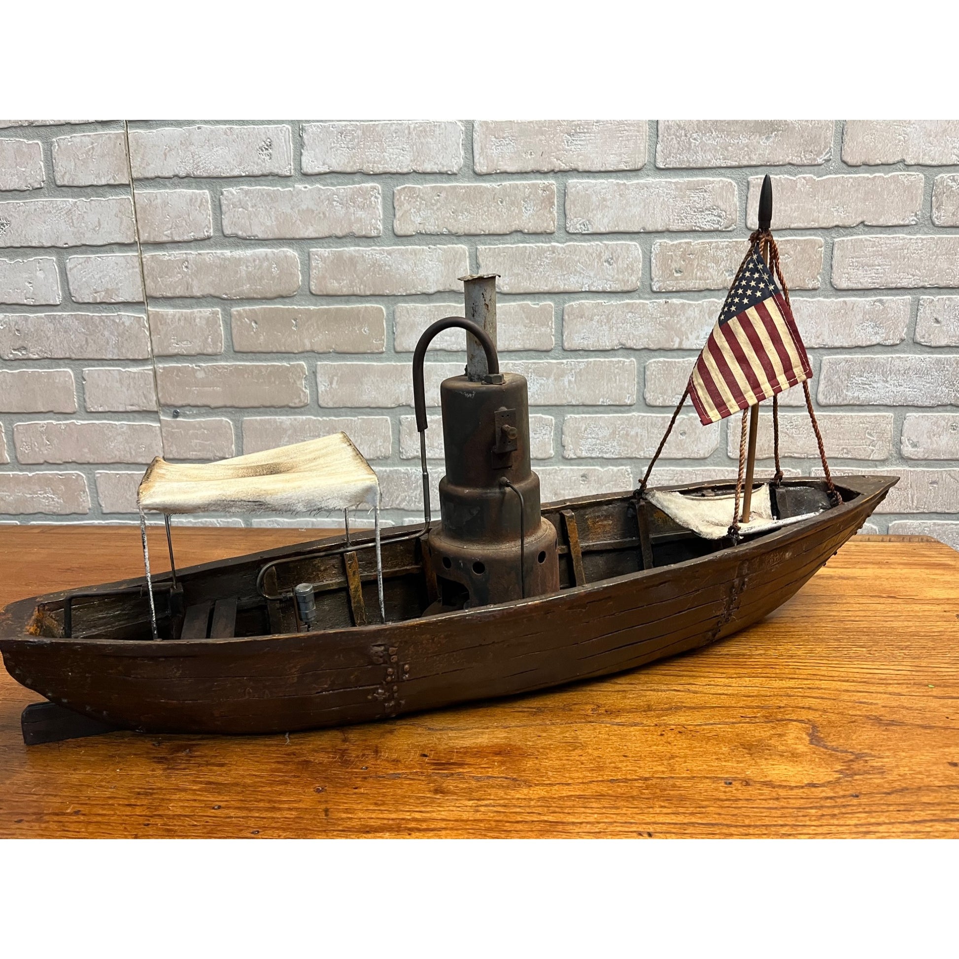 Folk Art Handmade Steam Powered Engine River Pond Boat Model