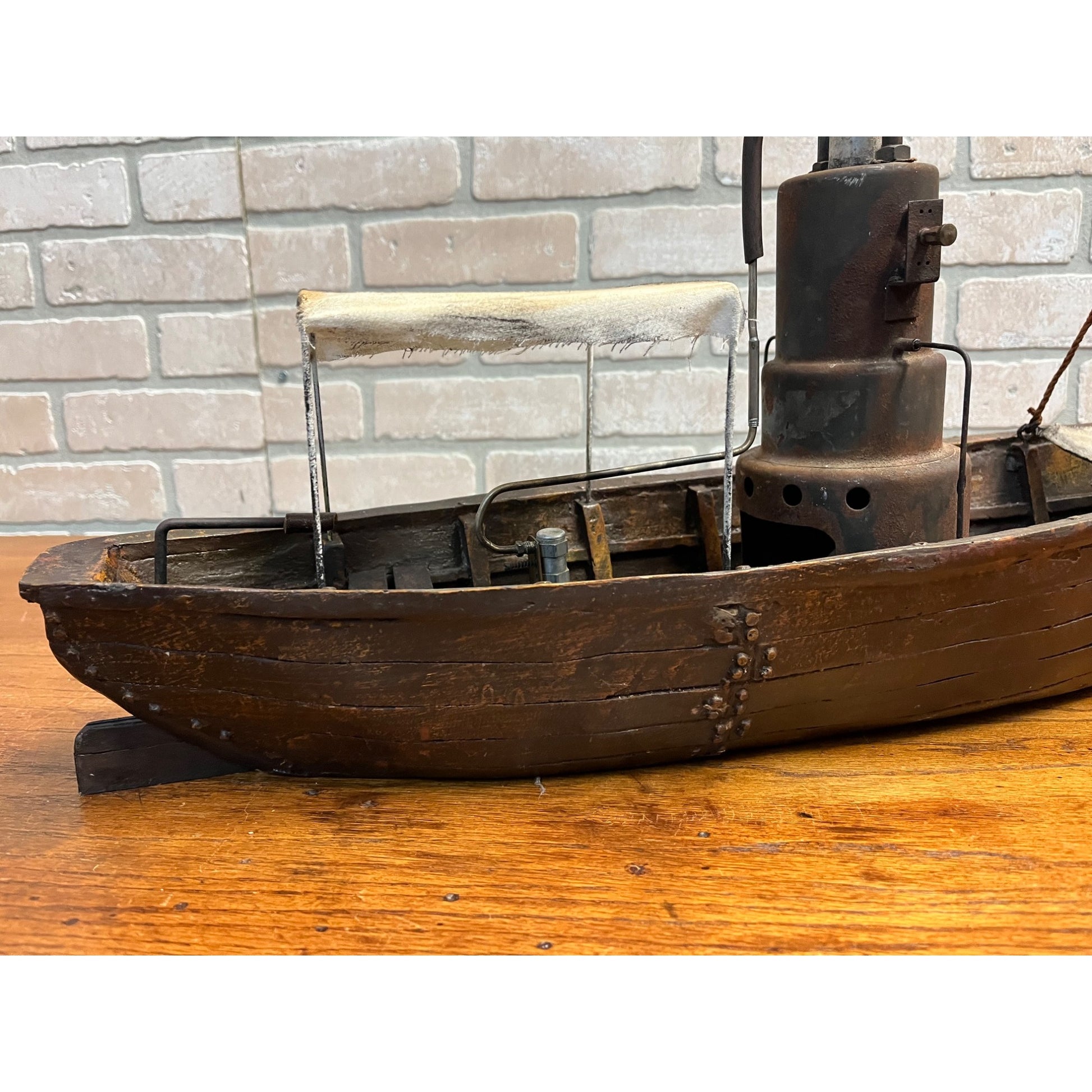 Folk Art Handmade Steam Powered Engine River Pond Boat Model