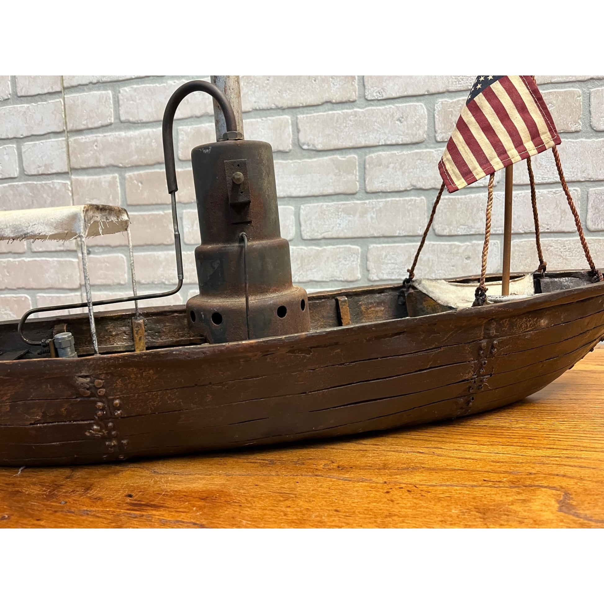 Folk Art Handmade Steam Powered Engine River Pond Boat Model