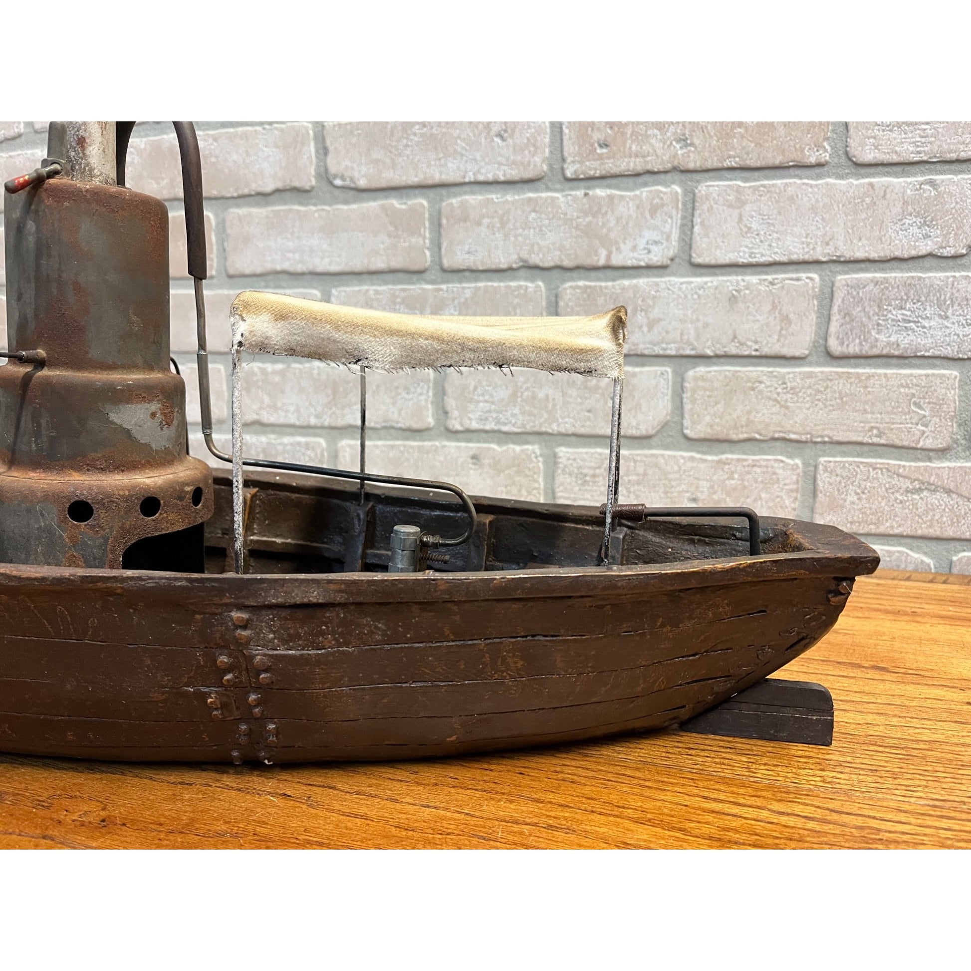 Folk Art Handmade Steam Powered Engine River Pond Boat Model