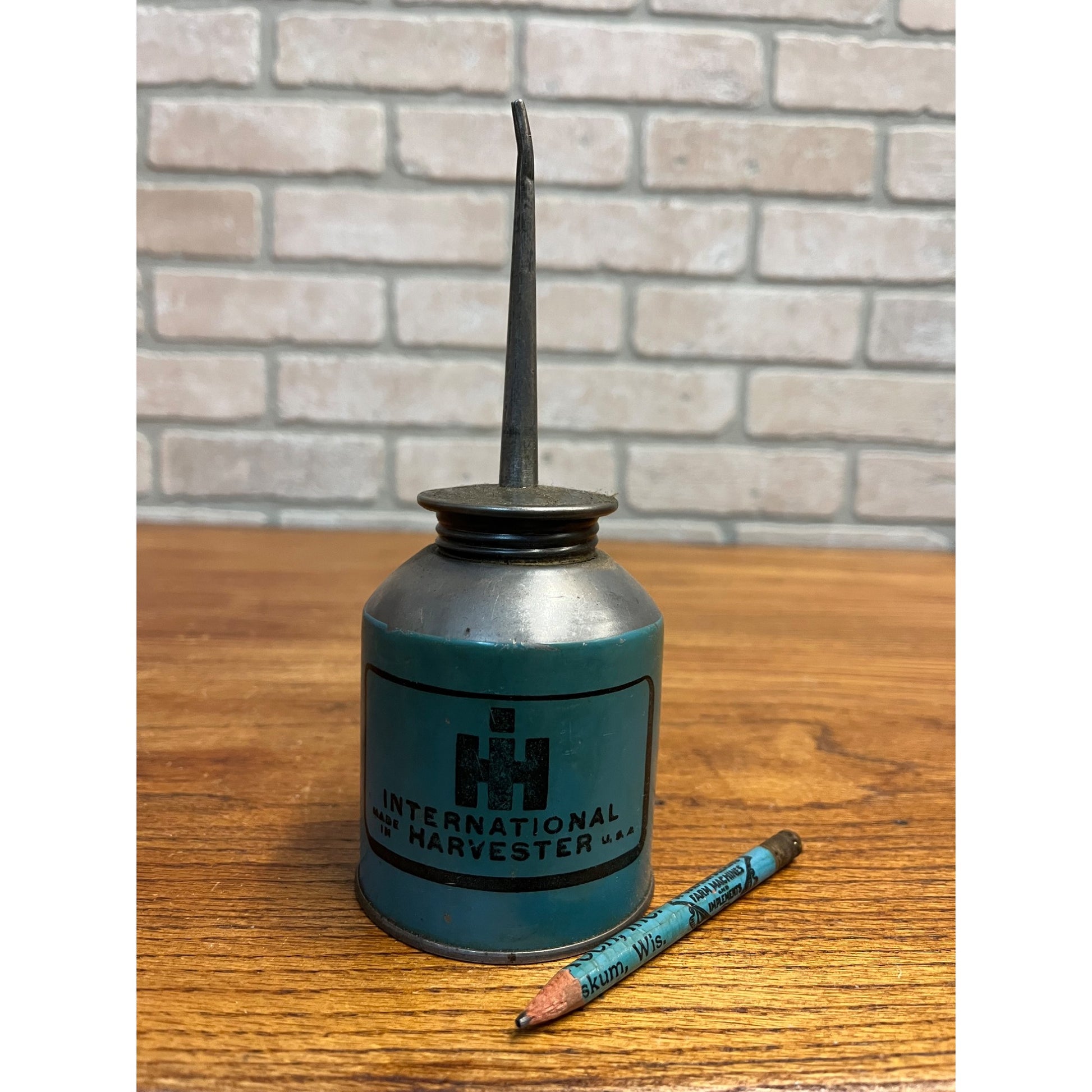 Vintage International Harvester IH Oiler Advertising Oil Can Kewaskum Wisconsin