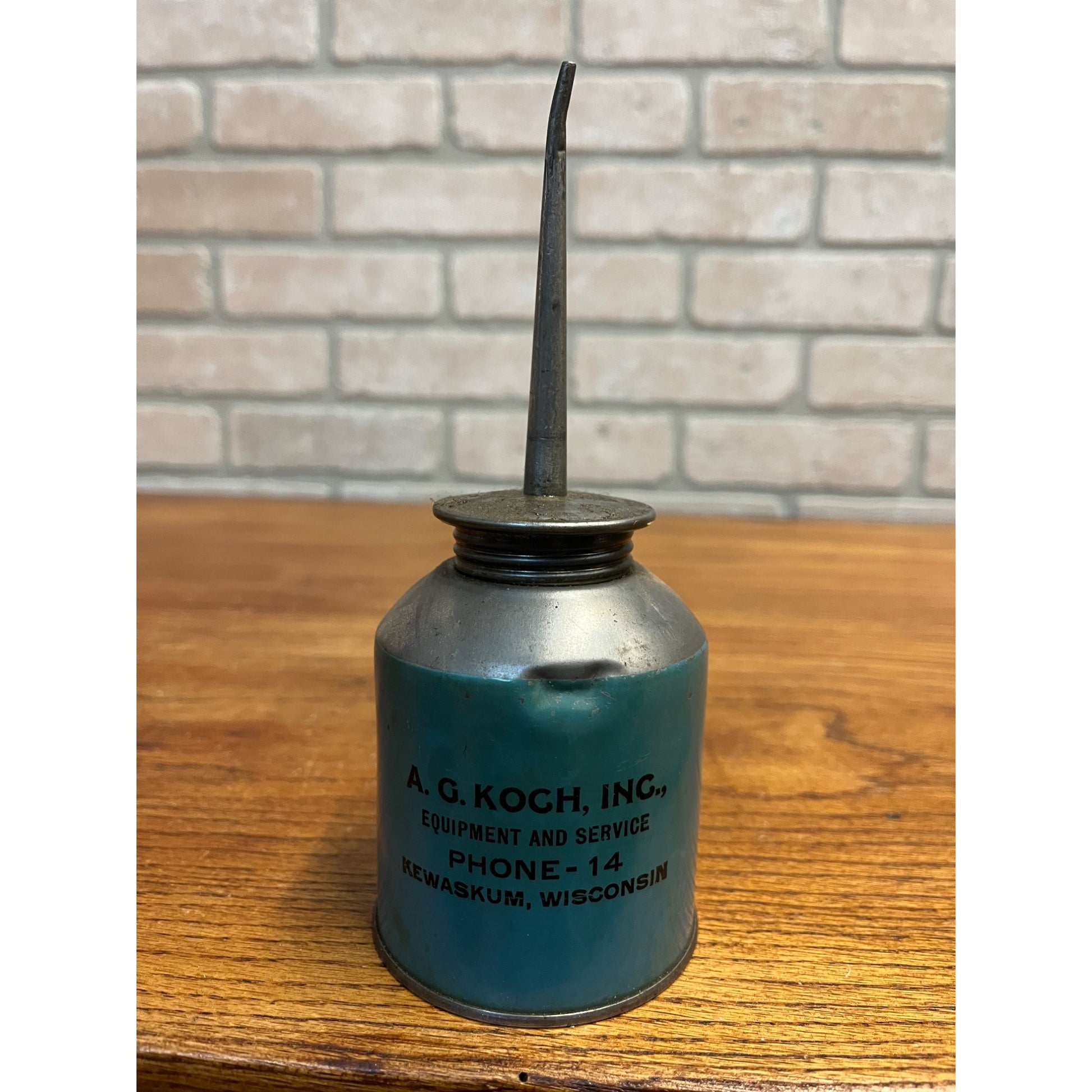 Vintage International Harvester IH Oiler Advertising Oil Can Kewaskum Wisconsin