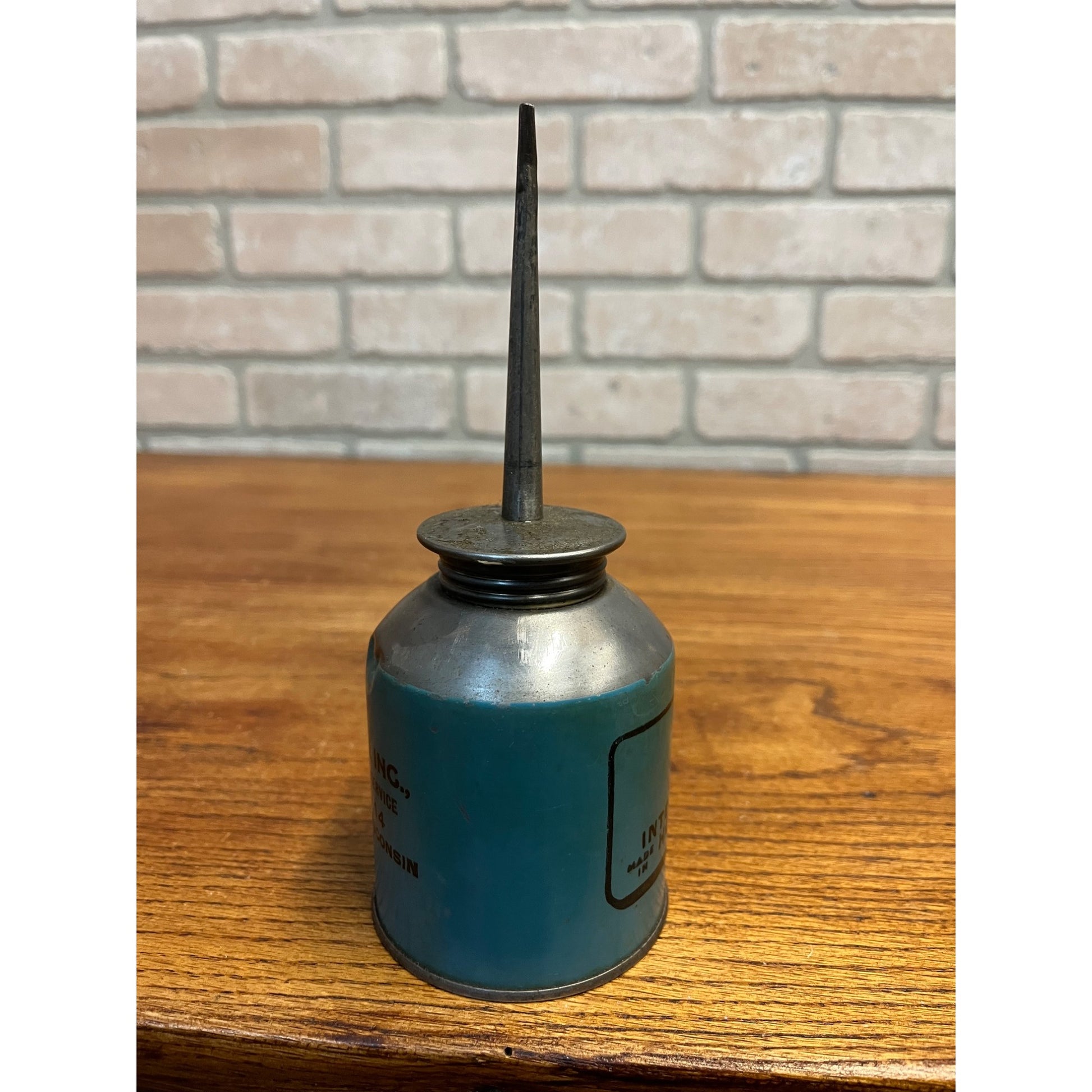 Vintage International Harvester IH Oiler Advertising Oil Can Kewaskum Wisconsin