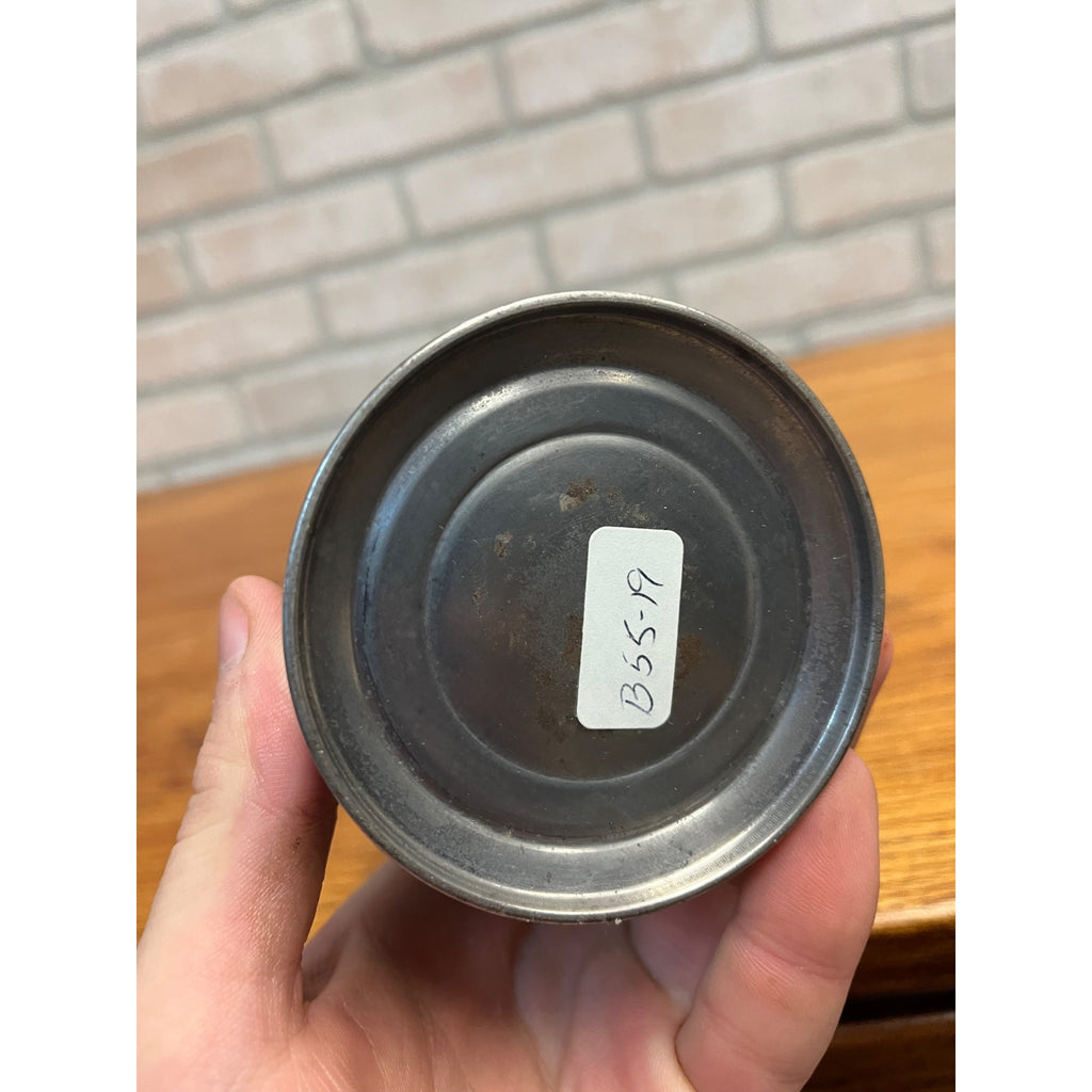 Vintage International Harvester IH Oiler Advertising Oil Can Kewaskum Wisconsin