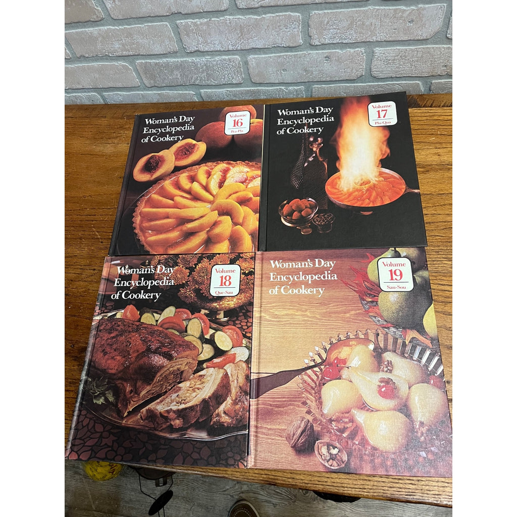 Woman's Day Encyclopedia of Cookery Complete Set 1-23 A-Z 1979 Funk & Wagnalls