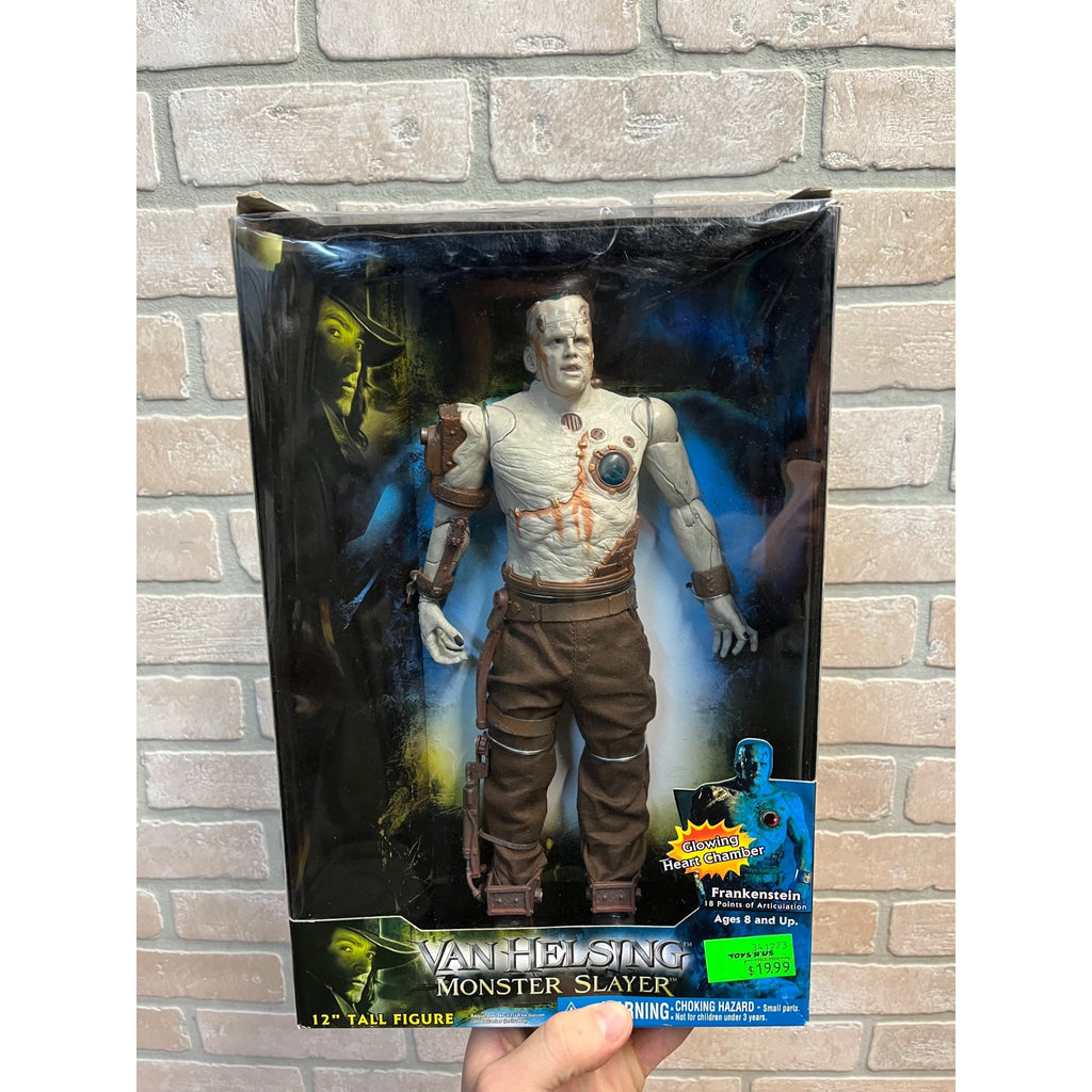 Van Helsing Monster Slayer 12" Figure Frankenstein Glowing Heart 2004 Jakks