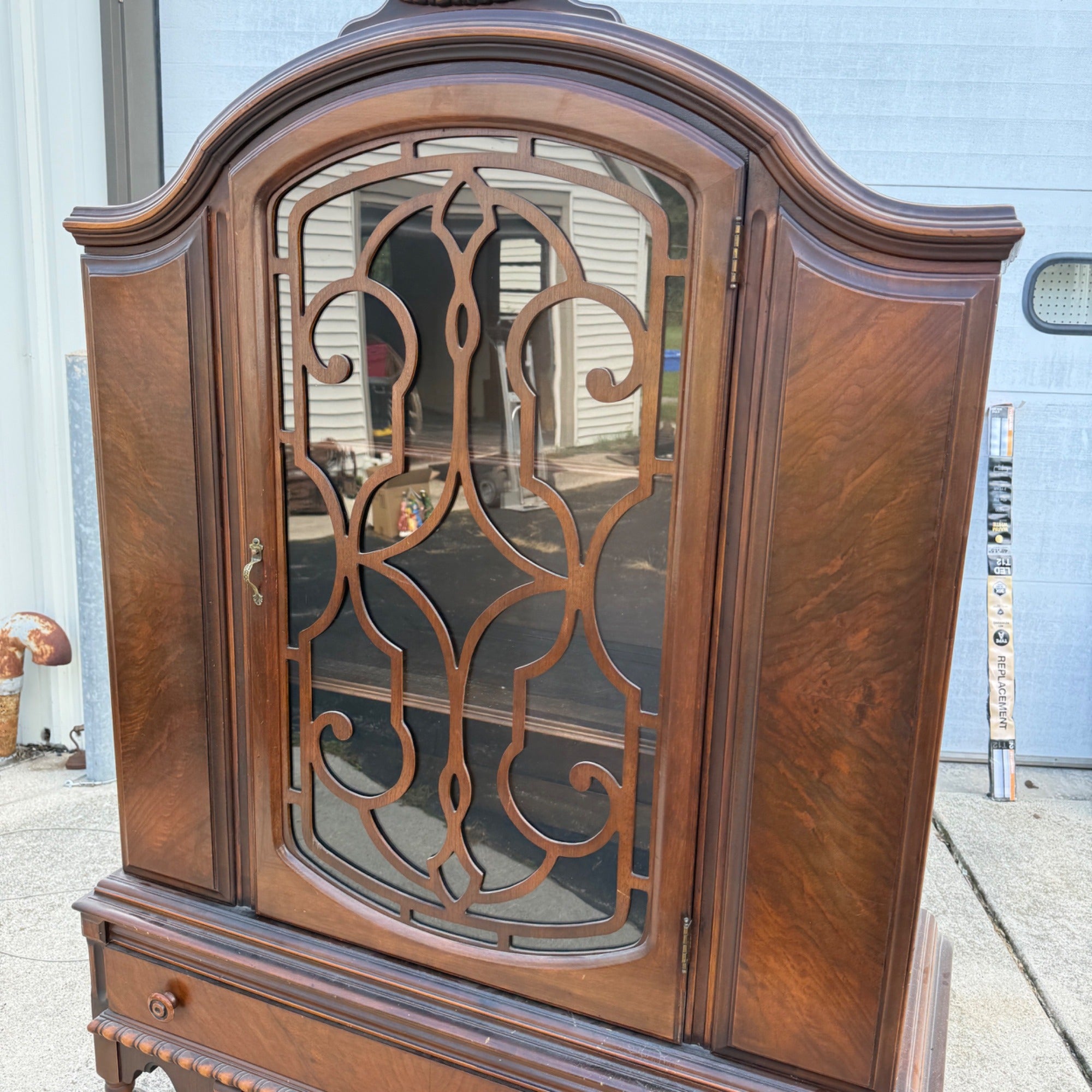 Vintage 1930s Art Deco Kitchen Curio China Cabinet Hutch Jacobean Tudor Antique Glass Display