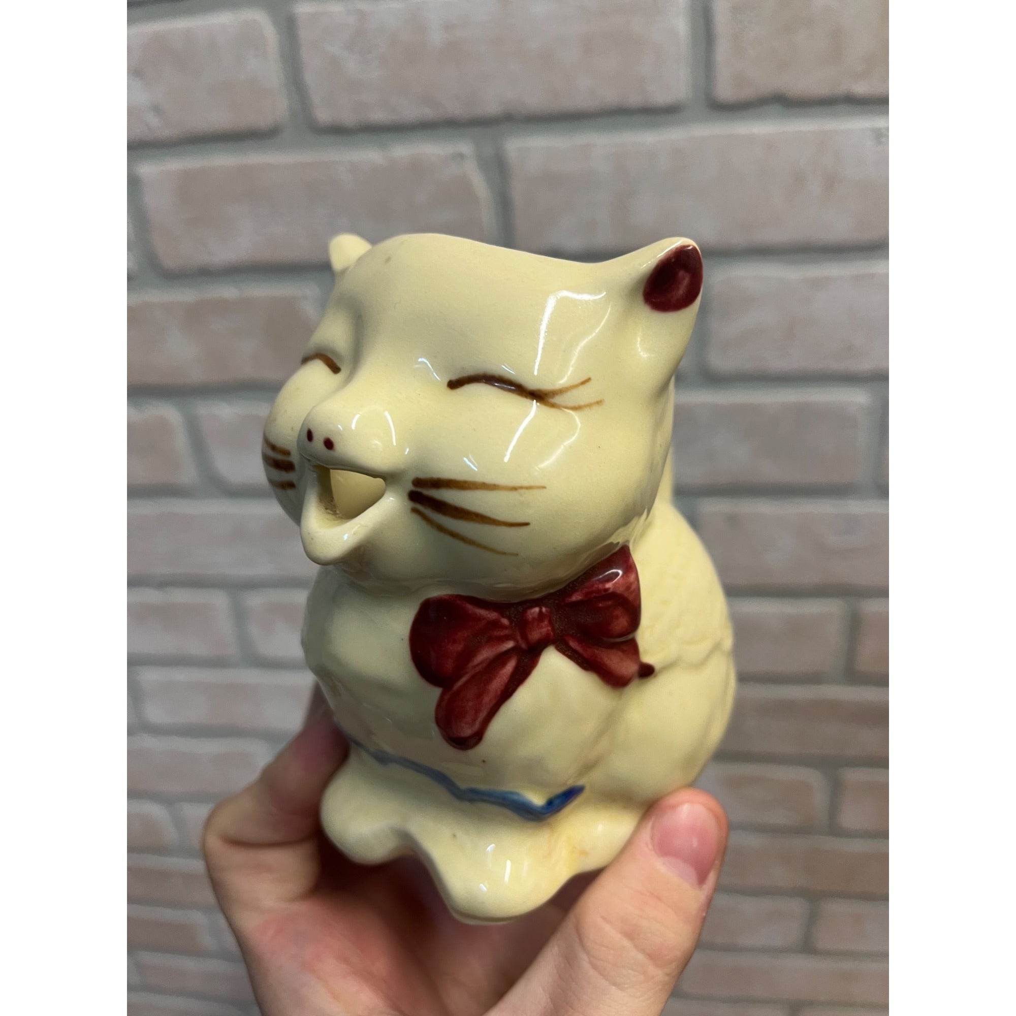 Vintage Shawnee Pottery “Puss ‘n Boots” 1940s Kitty Cat Creamer #N1234